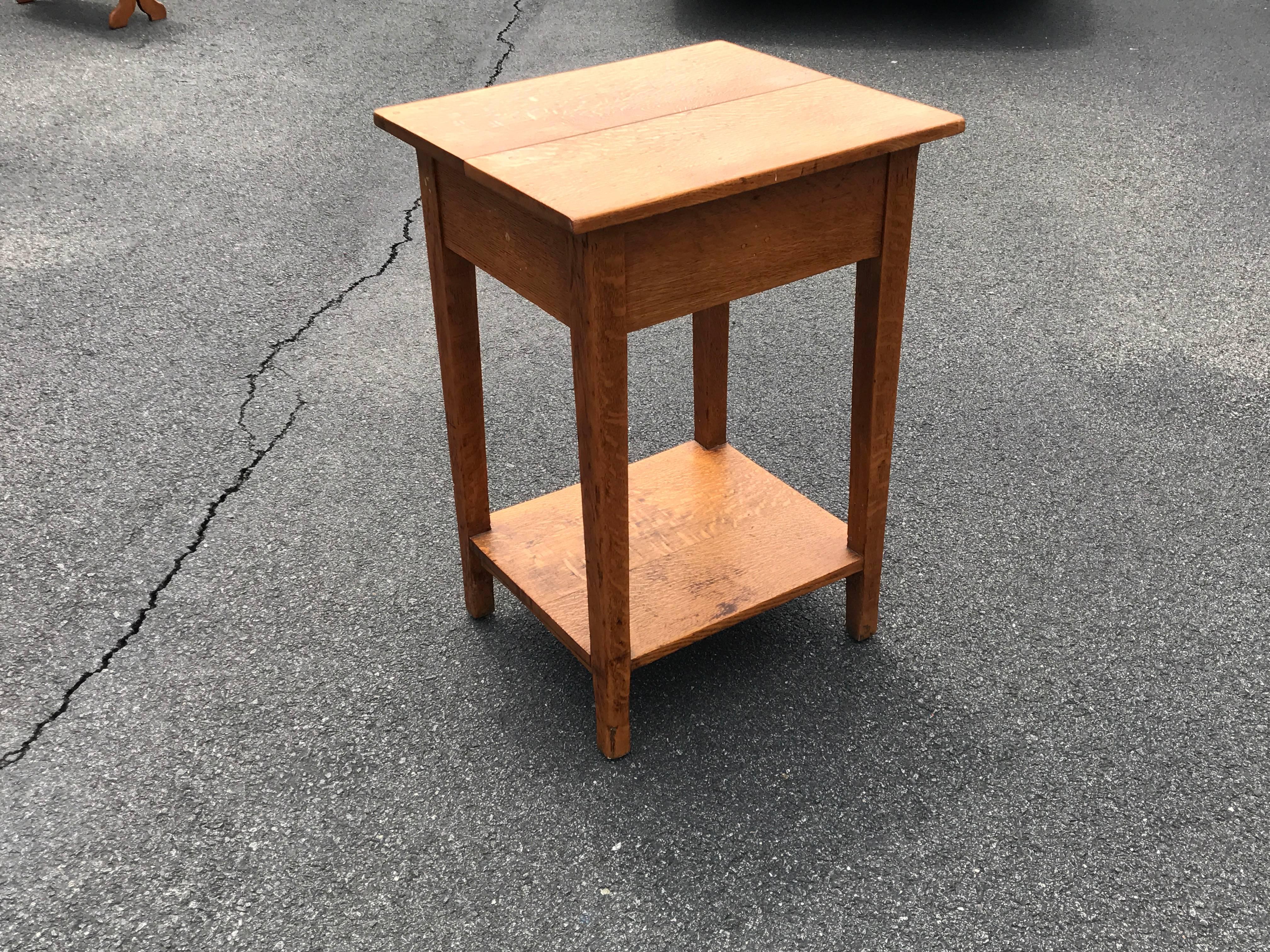 19th Century English Oak Side Table with Brass Hardware In Excellent Condition In Richmond, VA