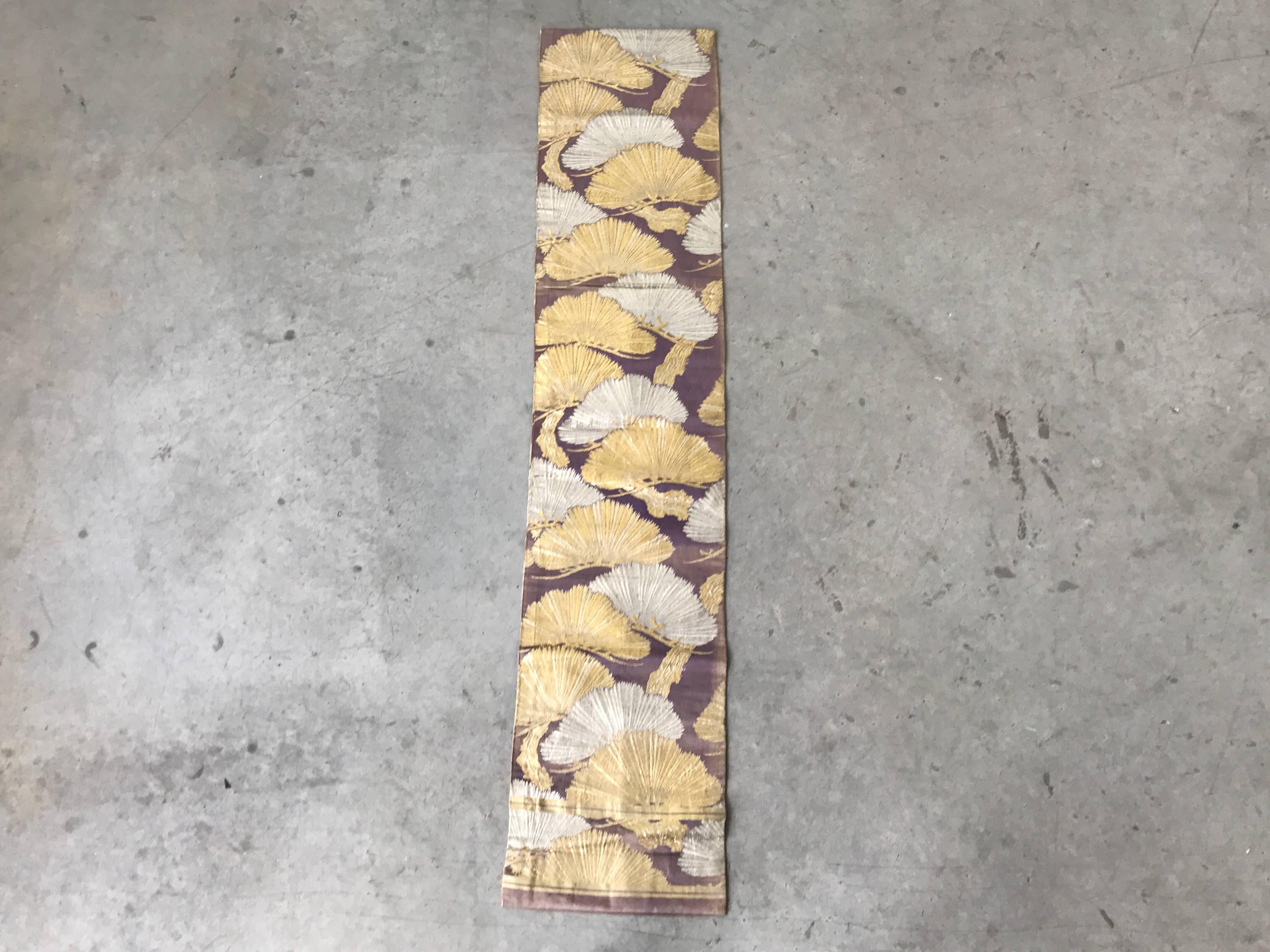1960s Purple Japanese Obi Table Runner with a Silver and Gold Ginkgo Leaf Motif In Good Condition In Richmond, VA
