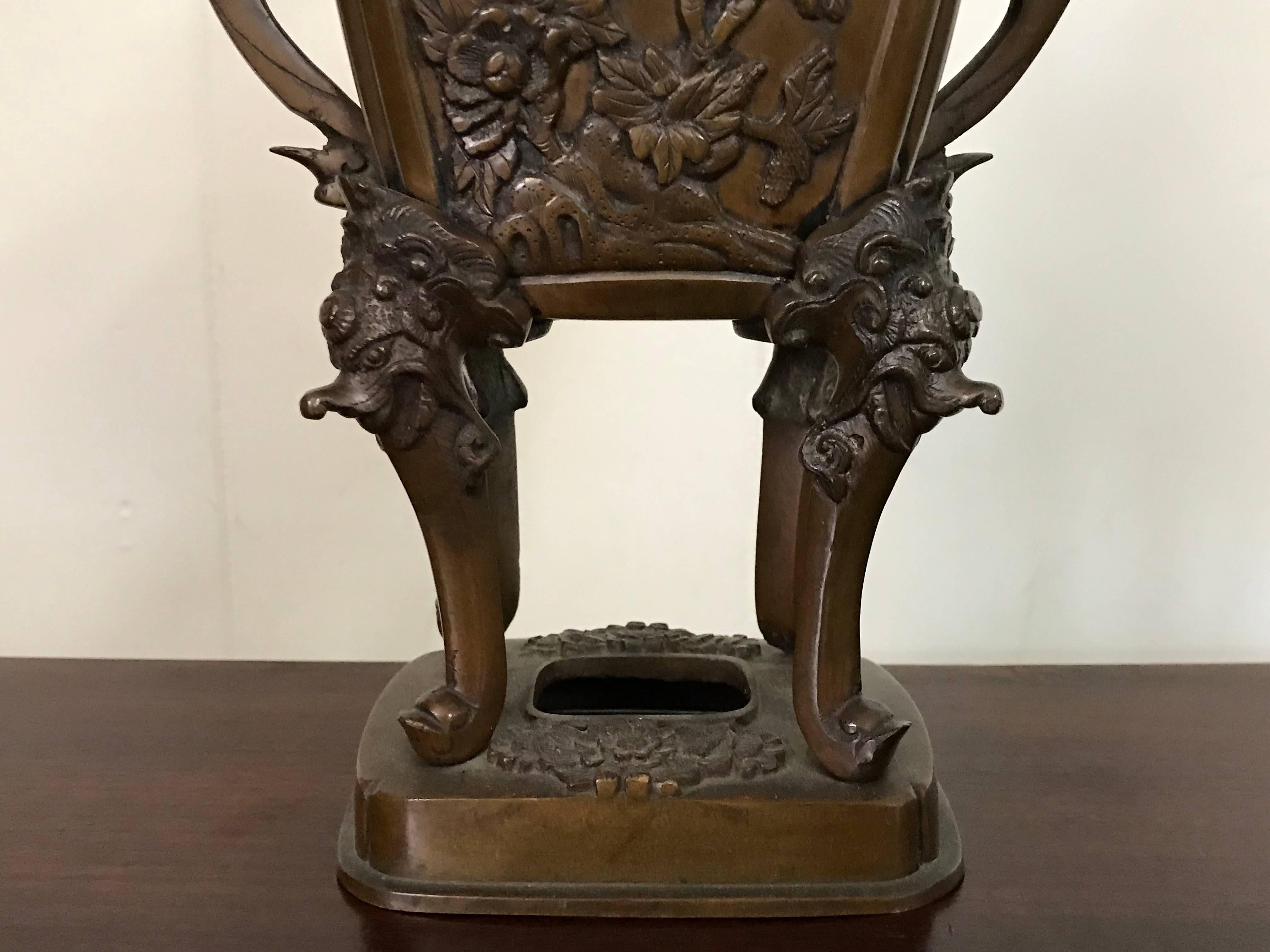19th Century Bronze Asian Urn Censor with Foo Dog and Elephant Motif In Excellent Condition In Richmond, VA
