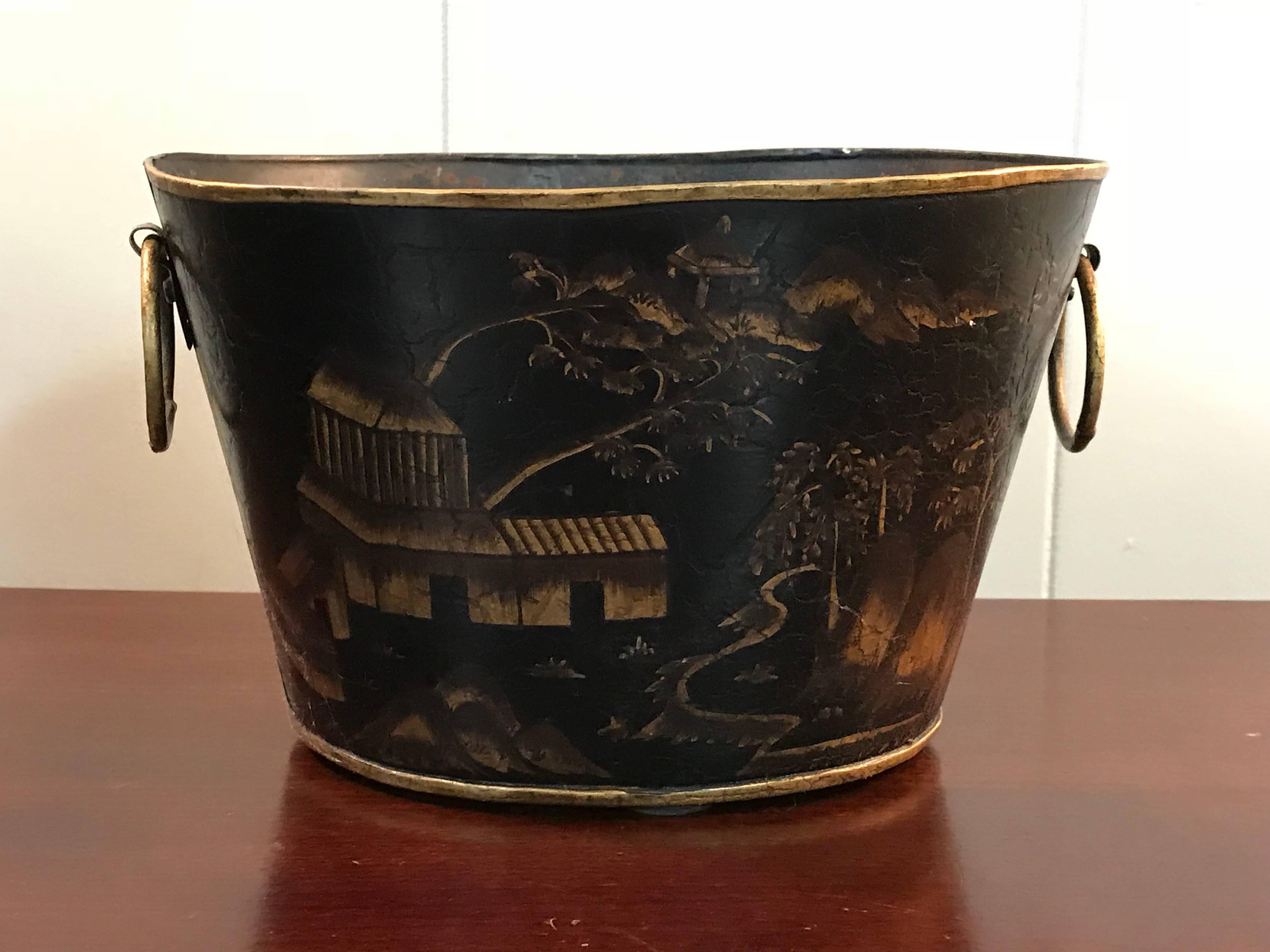 Hand-Painted 1950s Black and Gold Tole Cachepot with a Chinoiserie and Pagoda Motif