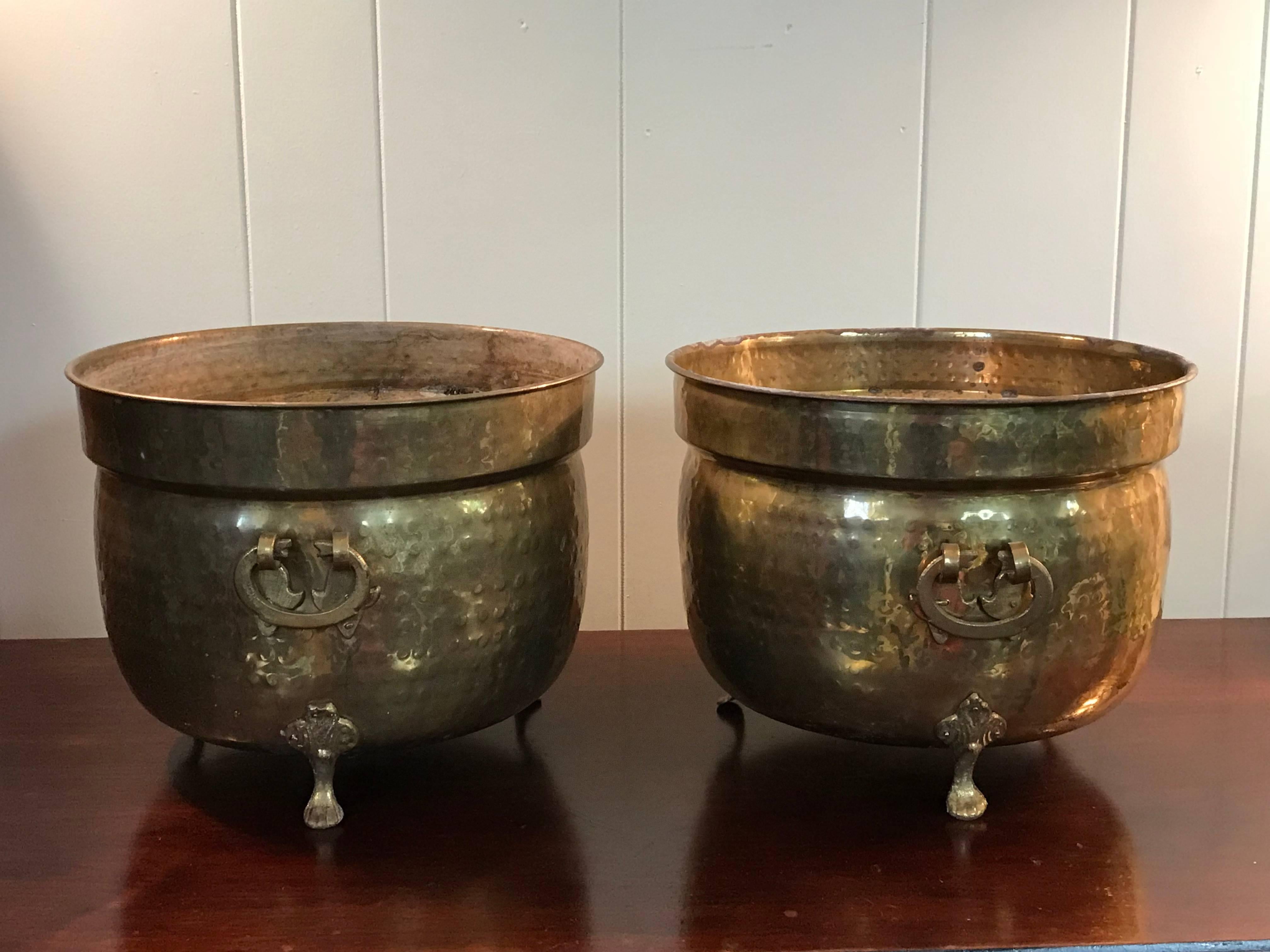 20th Century 1960s Large Italian Brass Cachepot Planters with Clawfeet, Pair