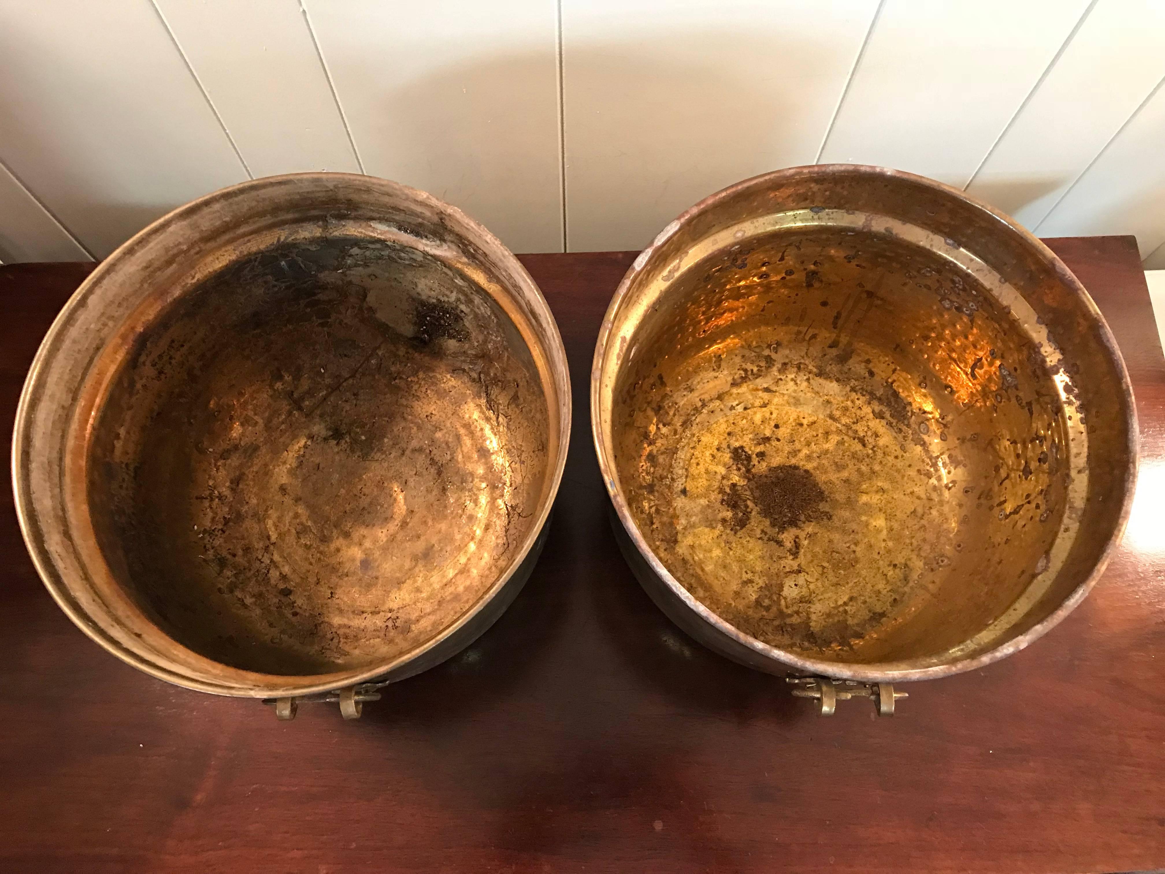 1960s Large Italian Brass Cachepot Planters with Clawfeet, Pair 4