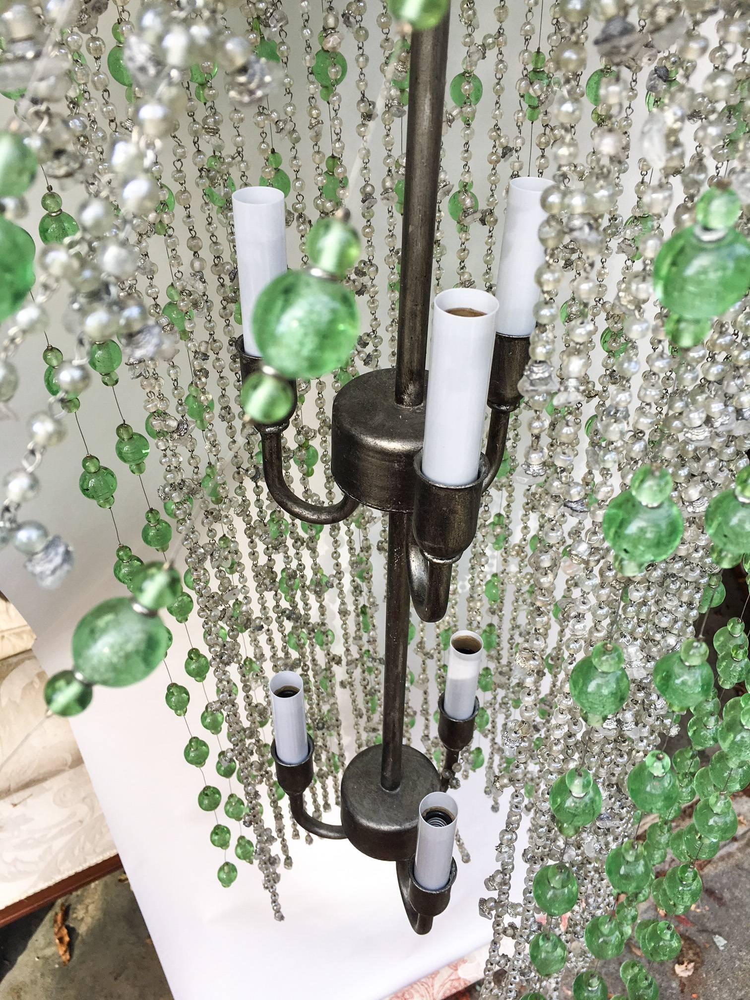 Hollywood Regency Green and Clear Raindrop Statement Chandelier In Excellent Condition In Richmond, VA