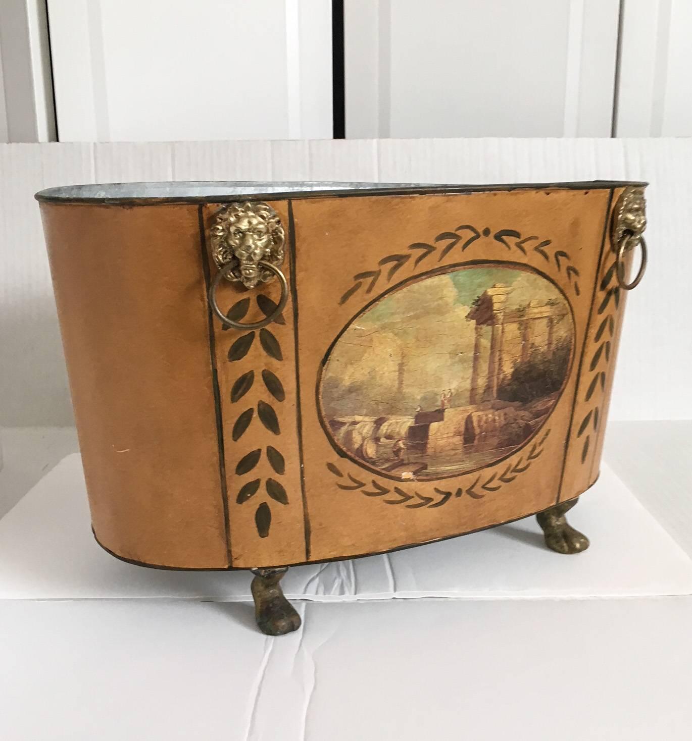 1950s Borghese Tole and Decoupage Oval Jardinière Cachepot Planter In Good Condition In Richmond, VA