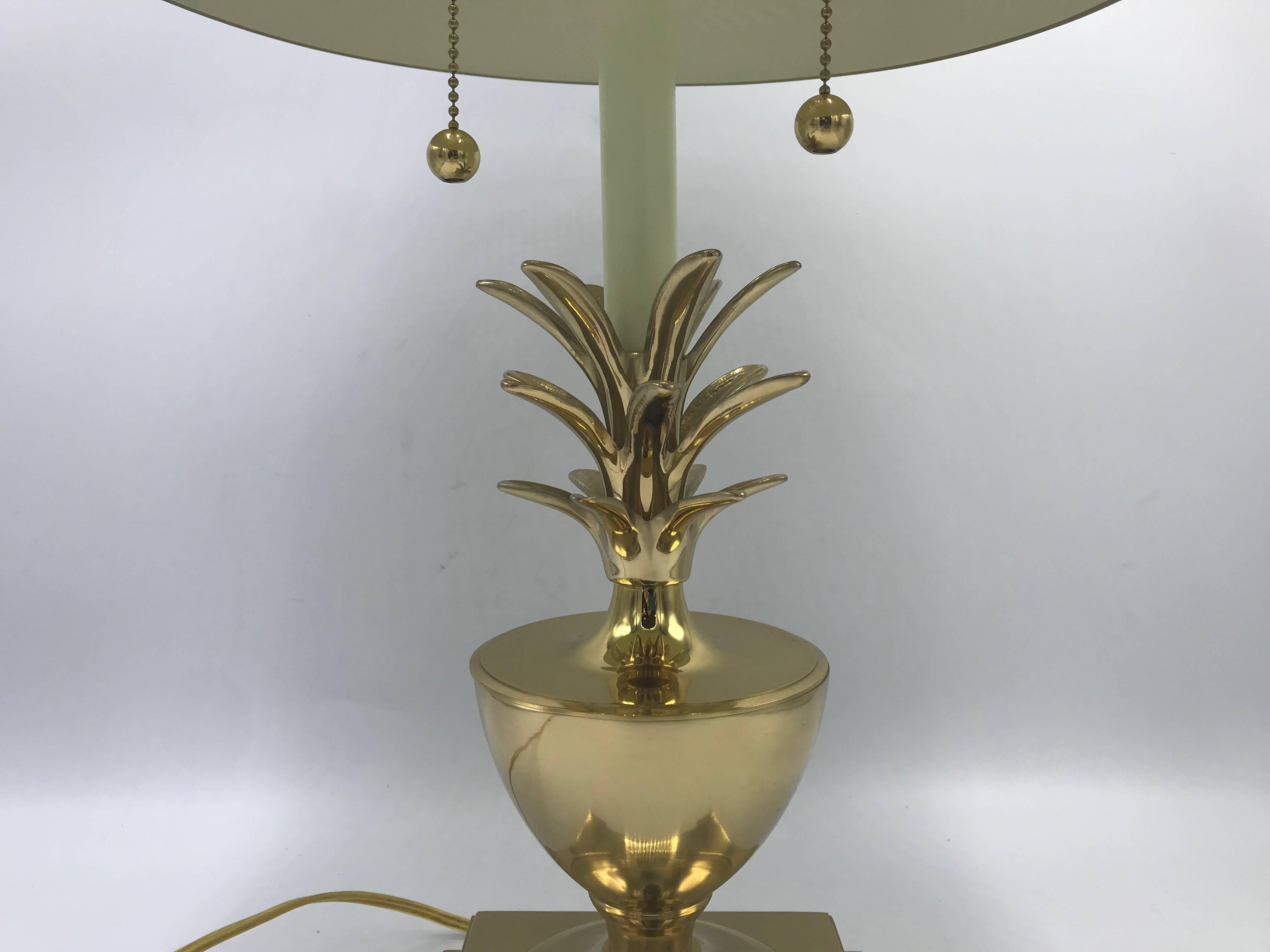 1970s Brass Pineapple Lamp with Black Tole Shade 2