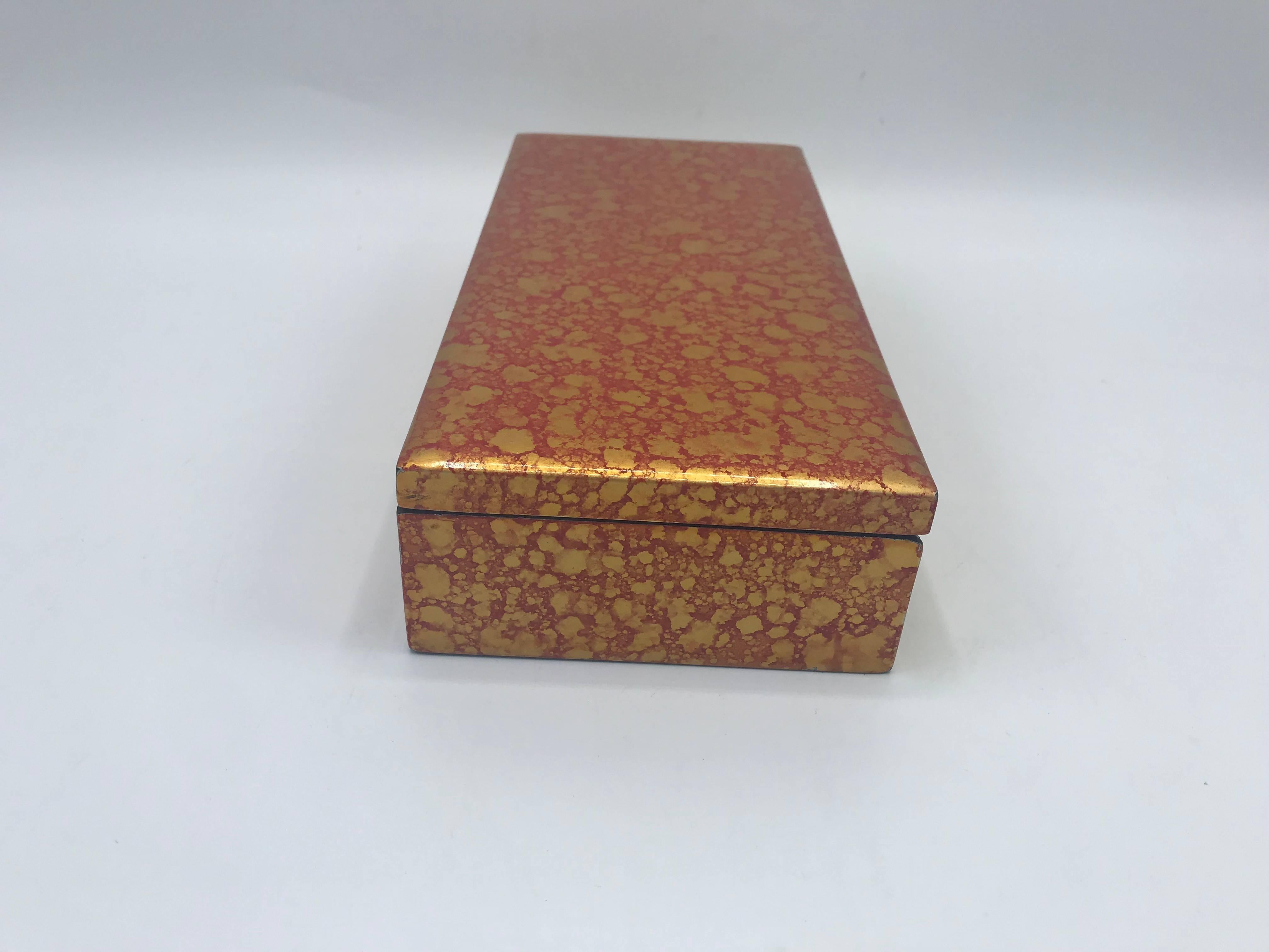 1970s Chinese Red and Gold Lacquered Box In Excellent Condition In Richmond, VA
