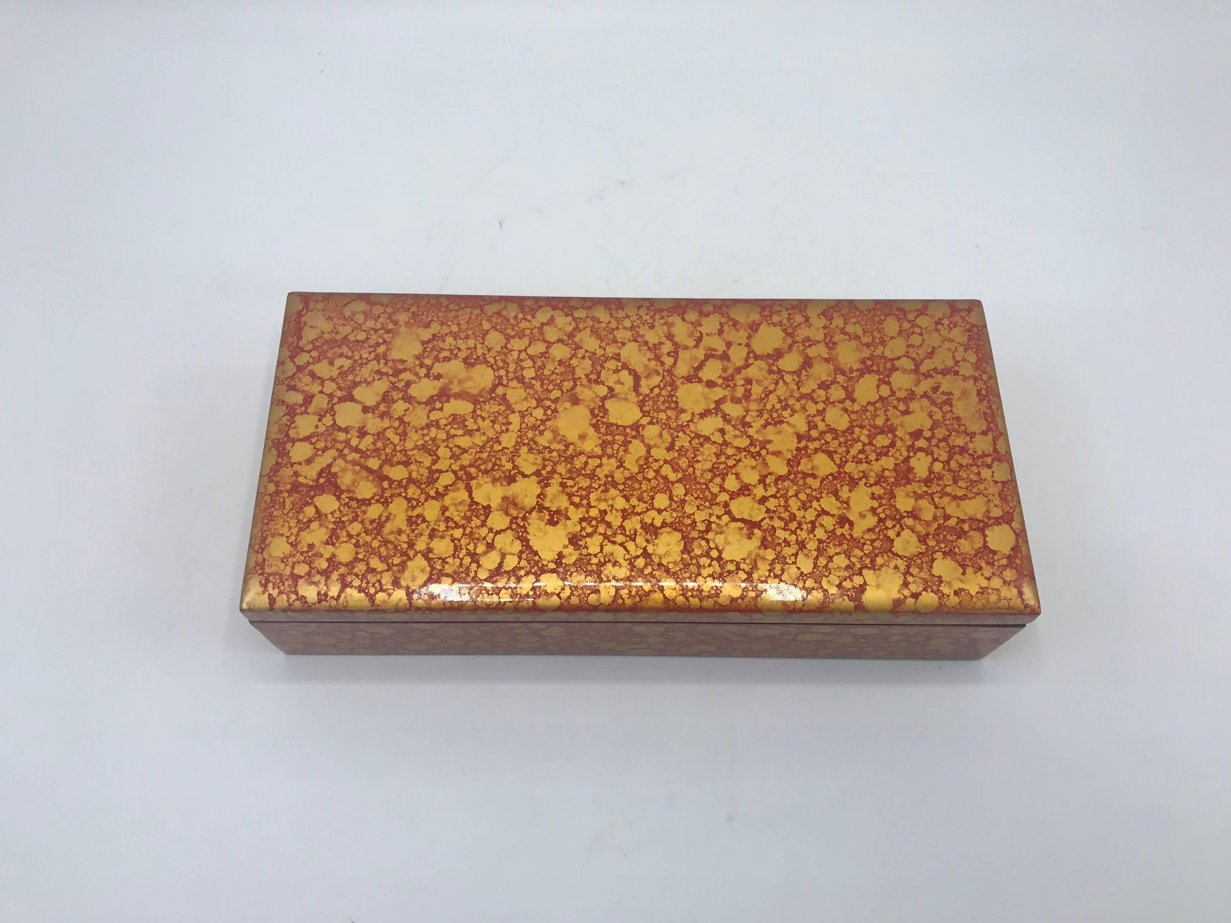 20th Century 1970s Chinese Red and Gold Lacquered Box