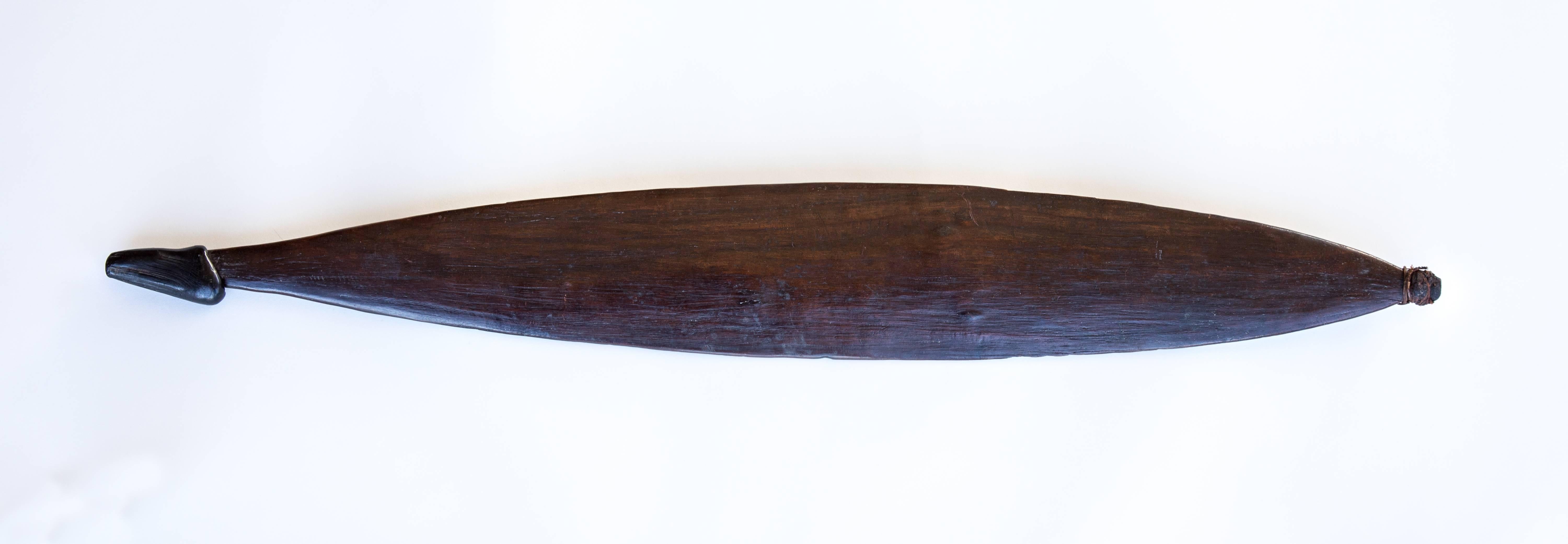 Tribal Rare and Early 19th Century Spear-Thrower Woomera 'H' For Sale