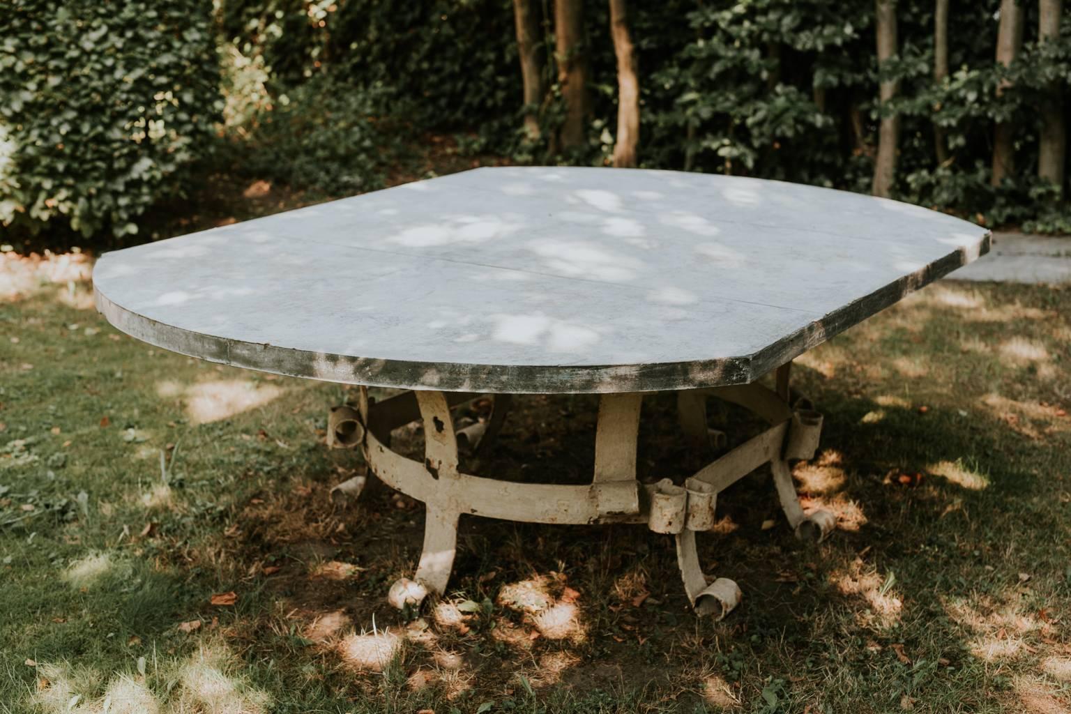 Wonderful patina on this lead tabletop, beautiful indoors as well as outdoors, sublime grey color, large dimensions.