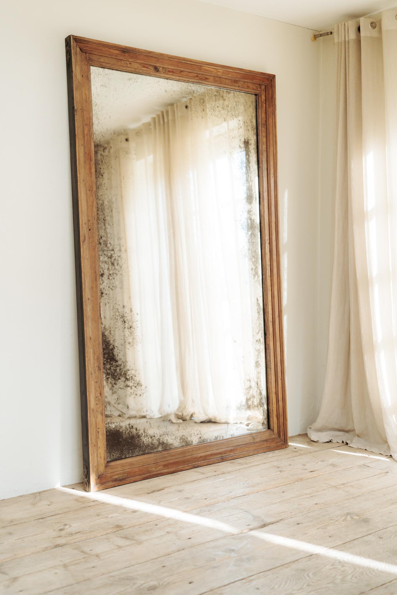 pair of 19th century full length mirrors For Sale 6