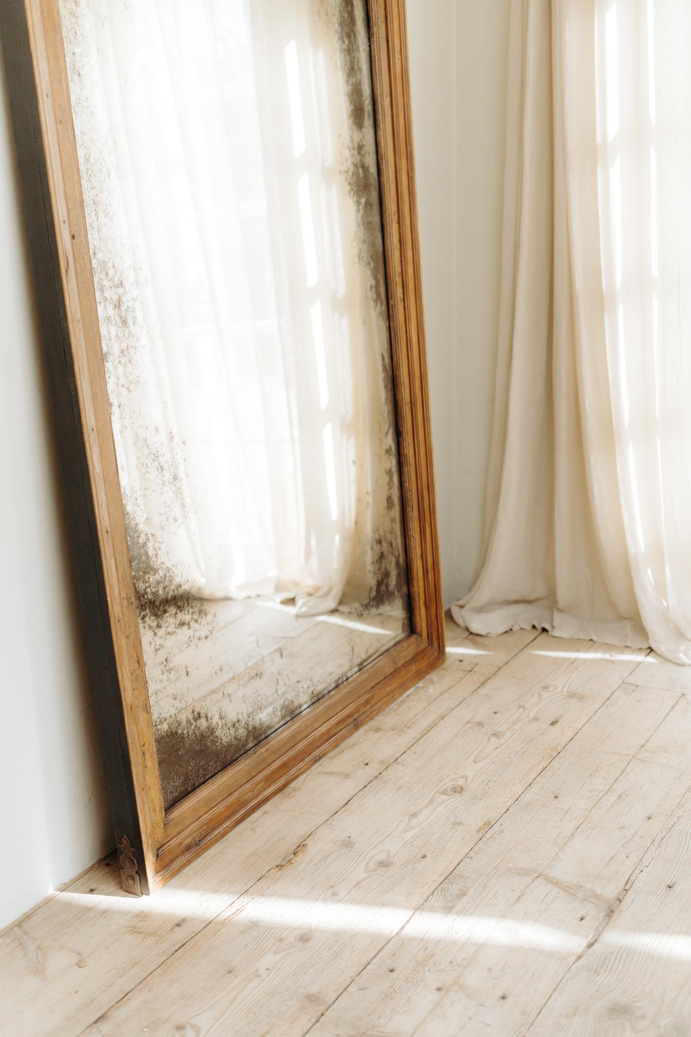 pair of 19th century full length mirrors For Sale 9