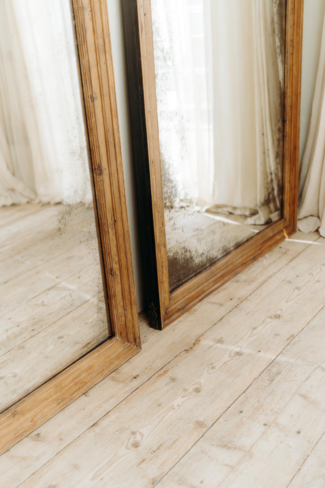 pair of 19th century full length mirrors For Sale 3