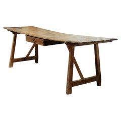 farmhouse kitchen table