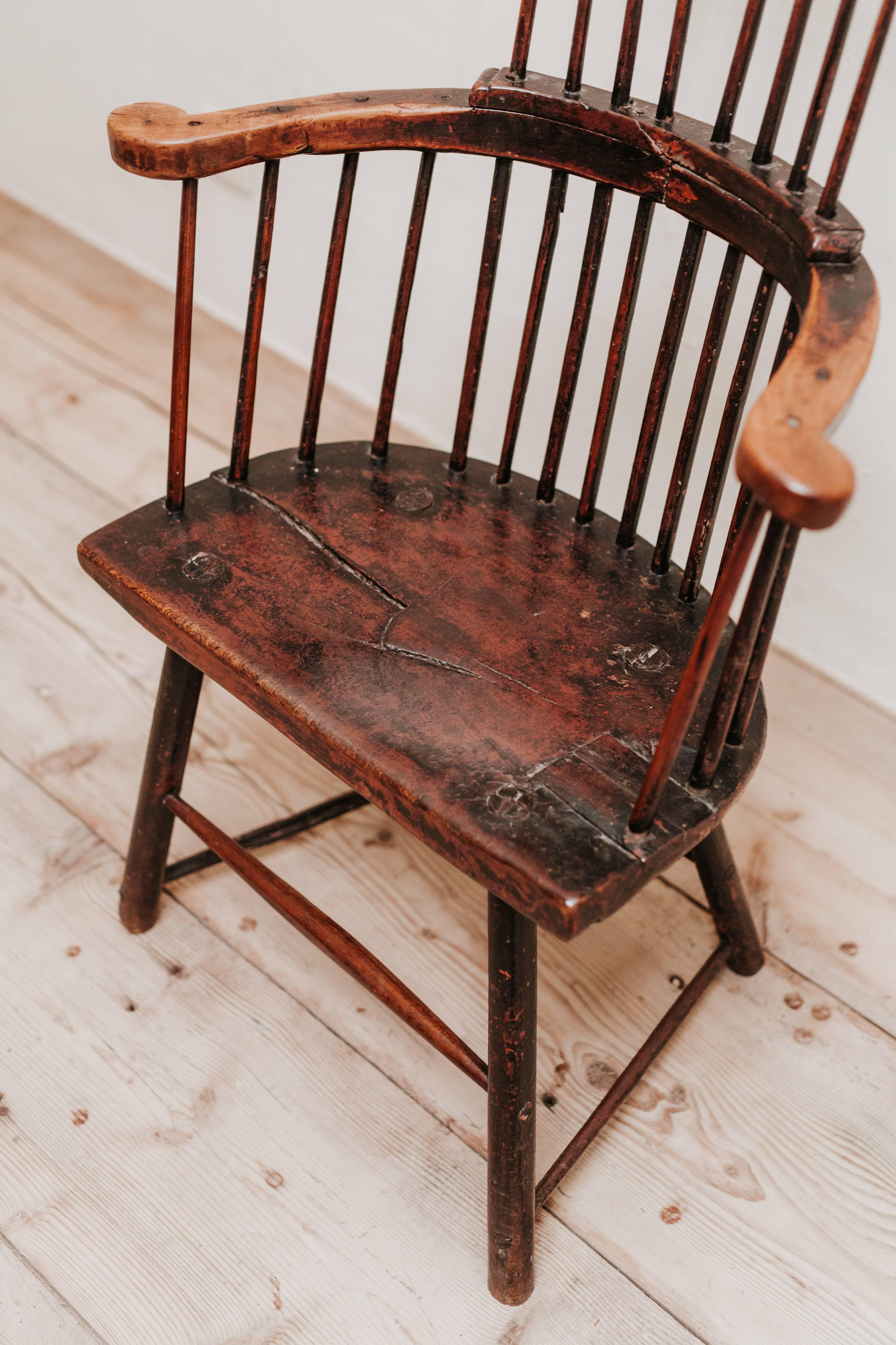 18th Century Comb Back Windsor Chair 1