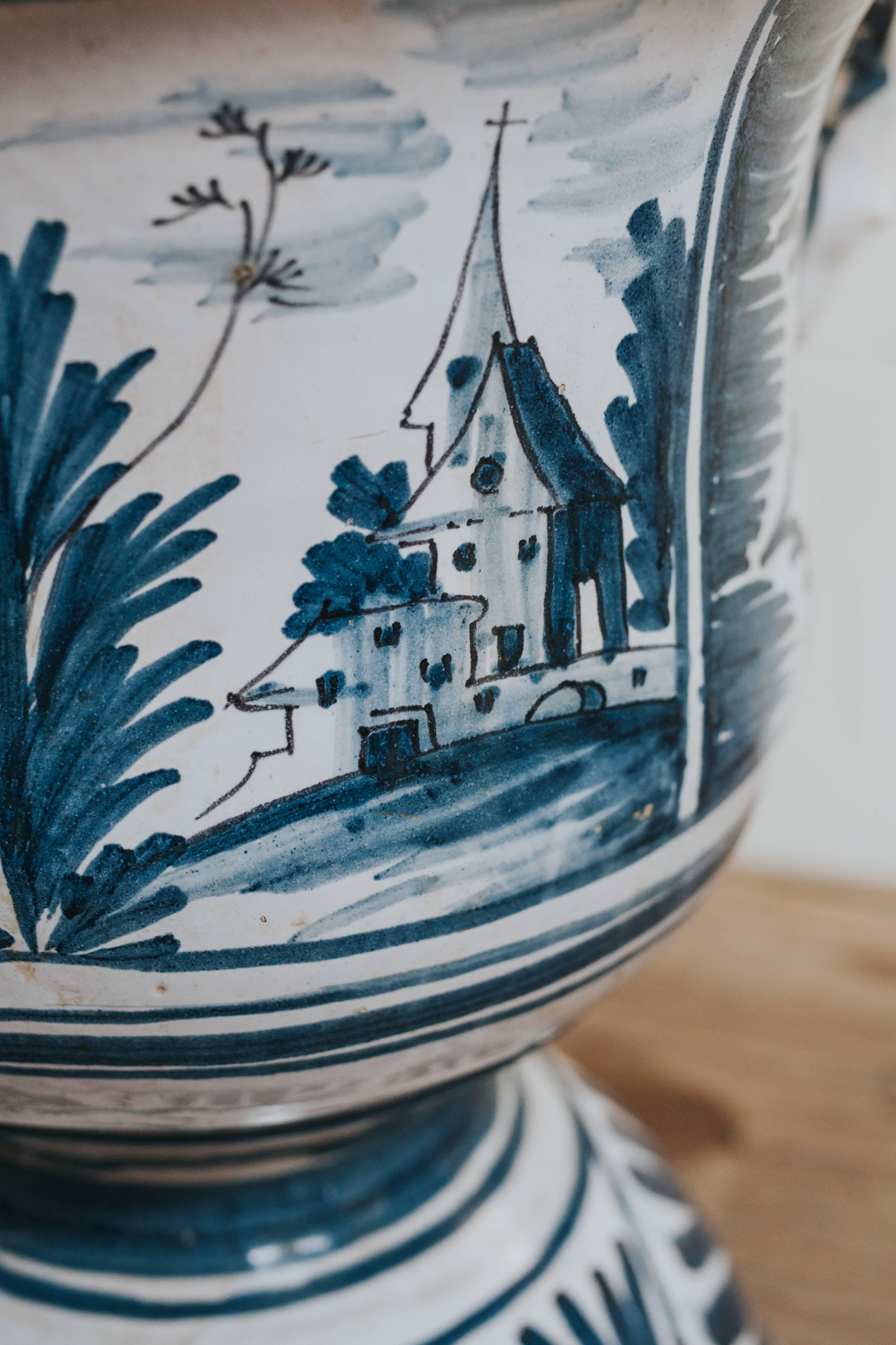 18th Century Earthenware Nevers Blue and White Jardinière In Good Condition For Sale In Brecht, BE