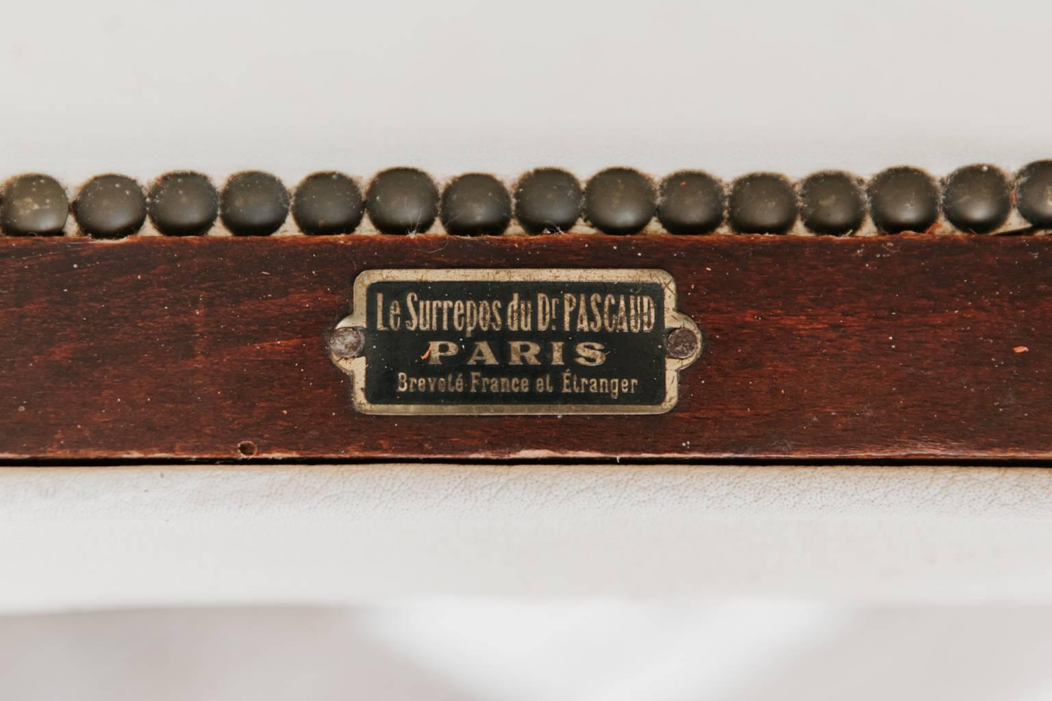 Français Chaise longue du 20e siècle, le Surrepos du Docteur Pascaud en vente
