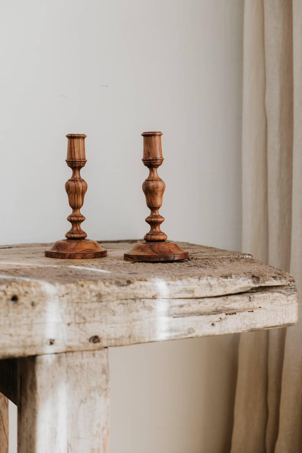 French Pair of 19th Century Olivewood Candlesticks For Sale