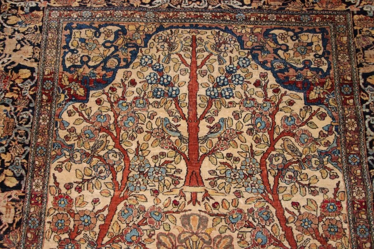 Persian 19th Century Ispahan Iranian Carpet For Sale