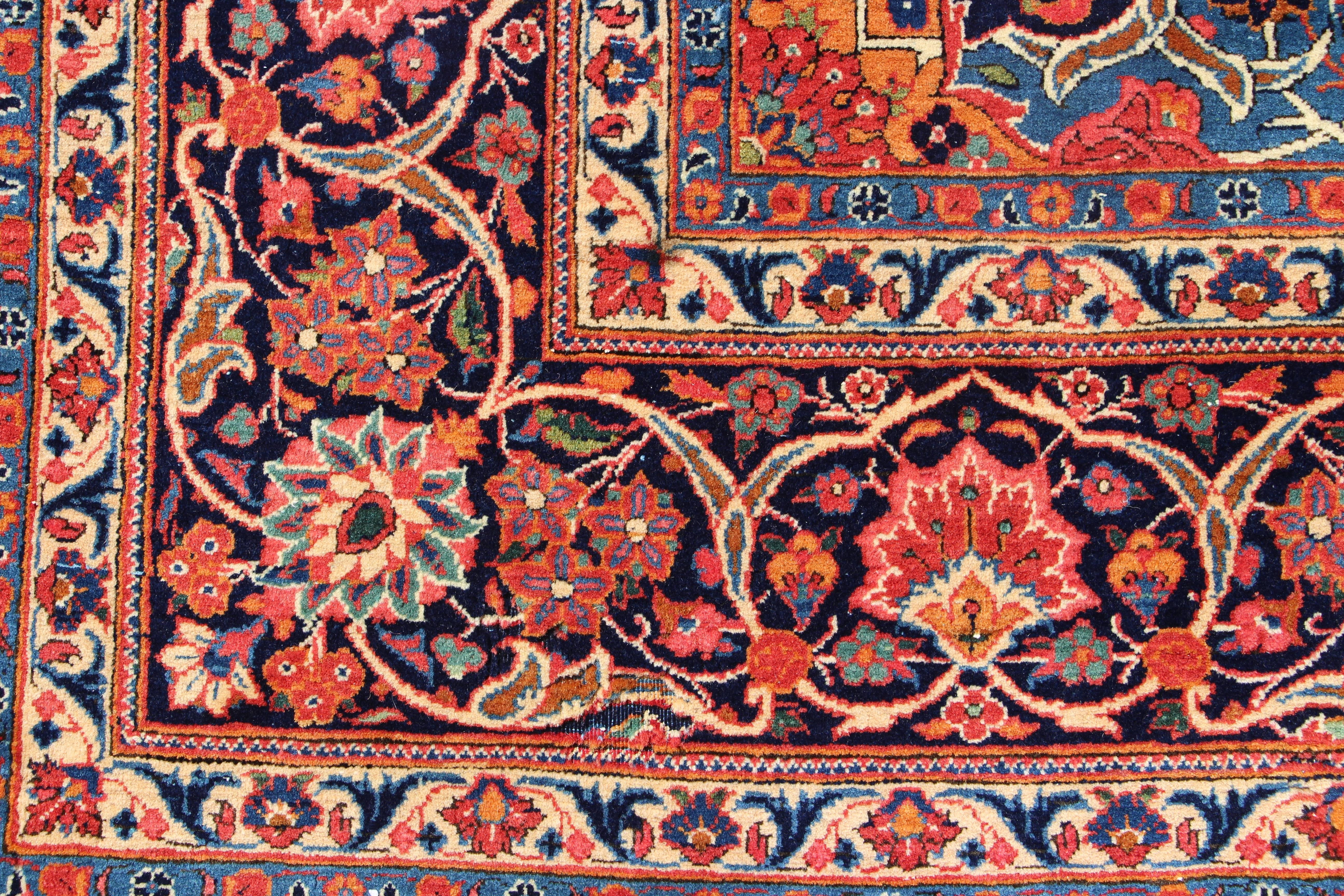 Persian 20th Century Kaichan Kork Wool Extra Fine Quality Shah Period, Iran For Sale
