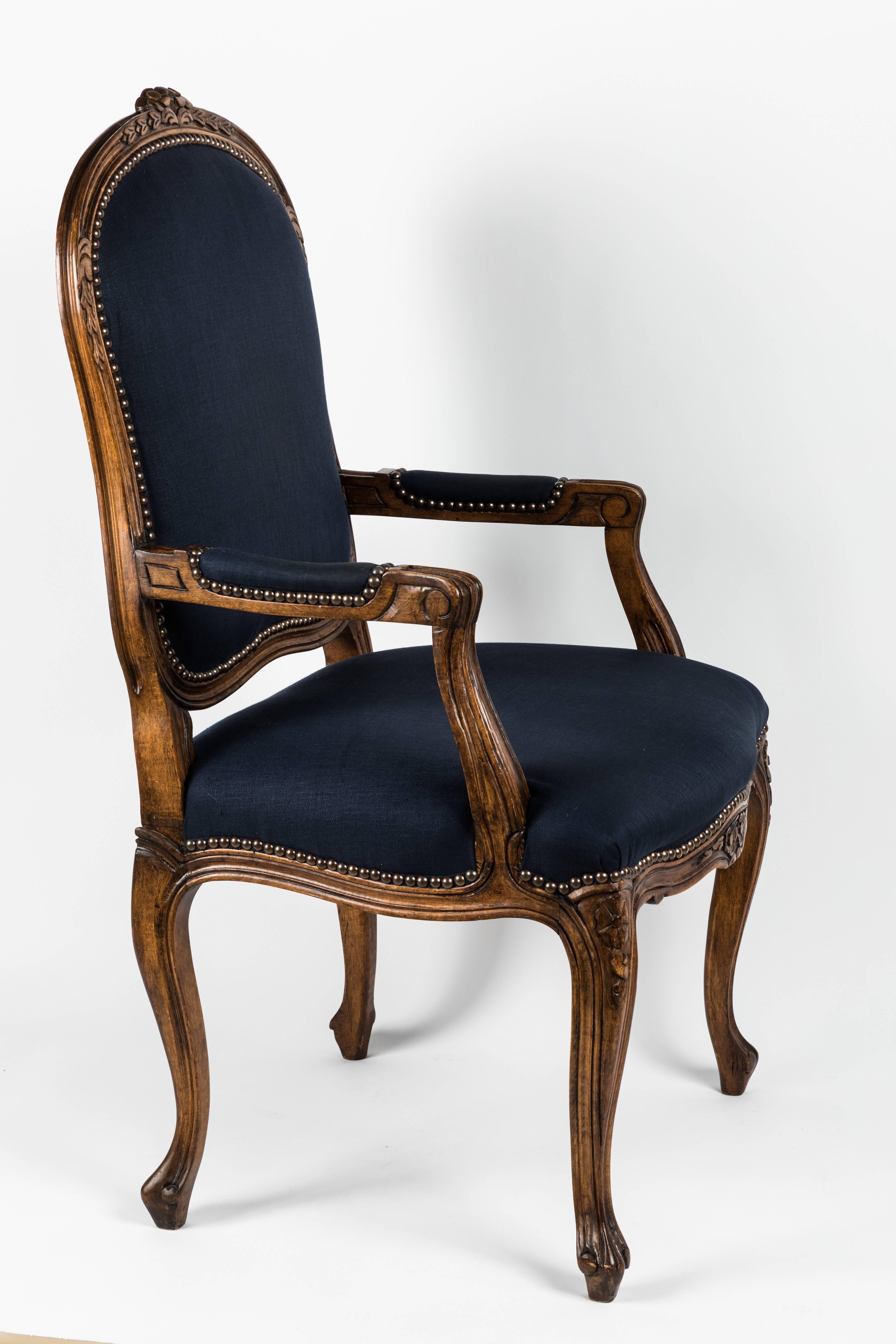 Pair of Louis XV Blue Fauteuil Armchairs In Excellent Condition For Sale In LOS ANGELES, CA