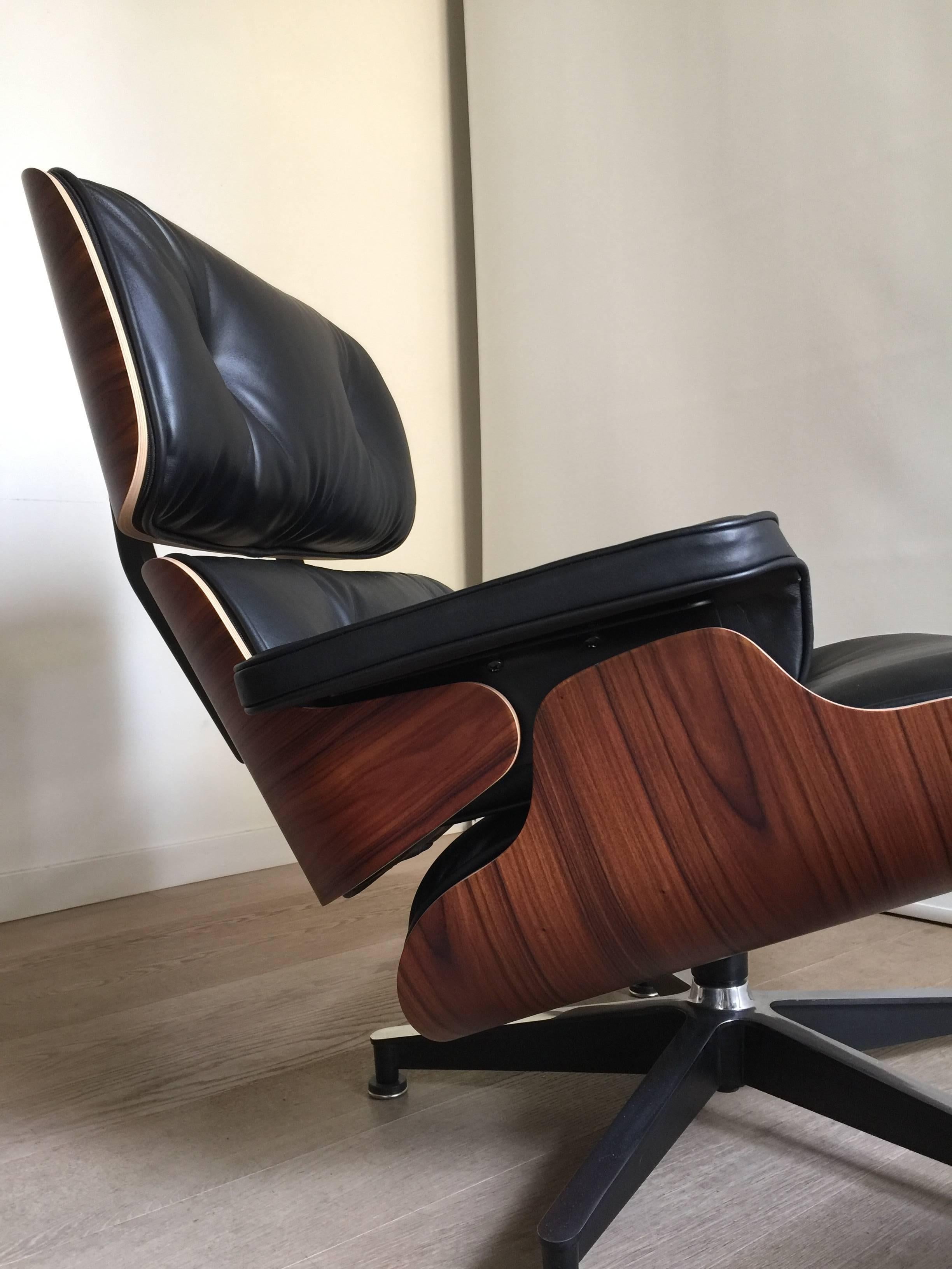 American Eames Lounge Chair and Ottoman, Rosewood, Herman Miller
