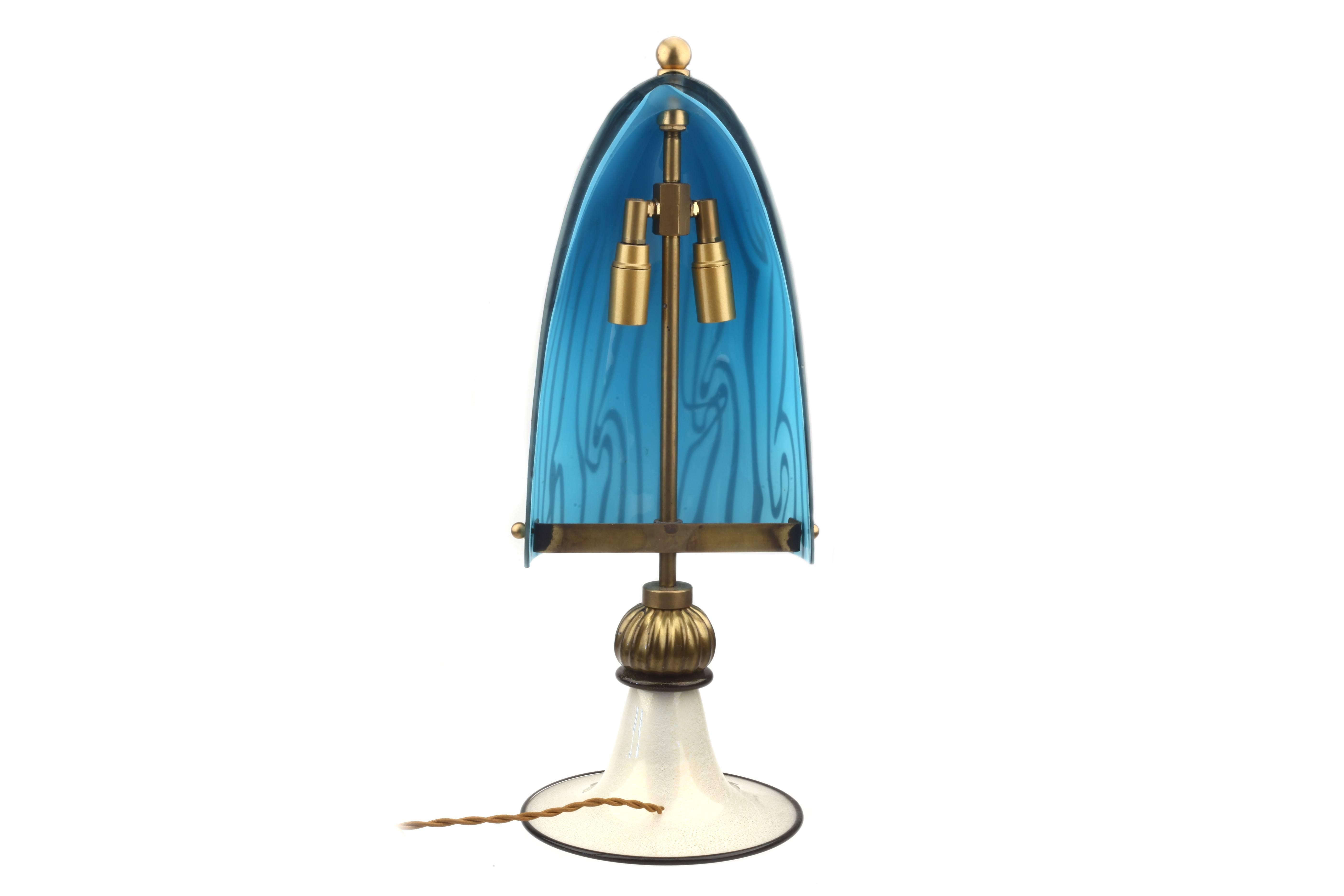 Mid-Century Modern Murano Italy Glass Table Lamp with Gold Foil Base and Brass Frame For Sale