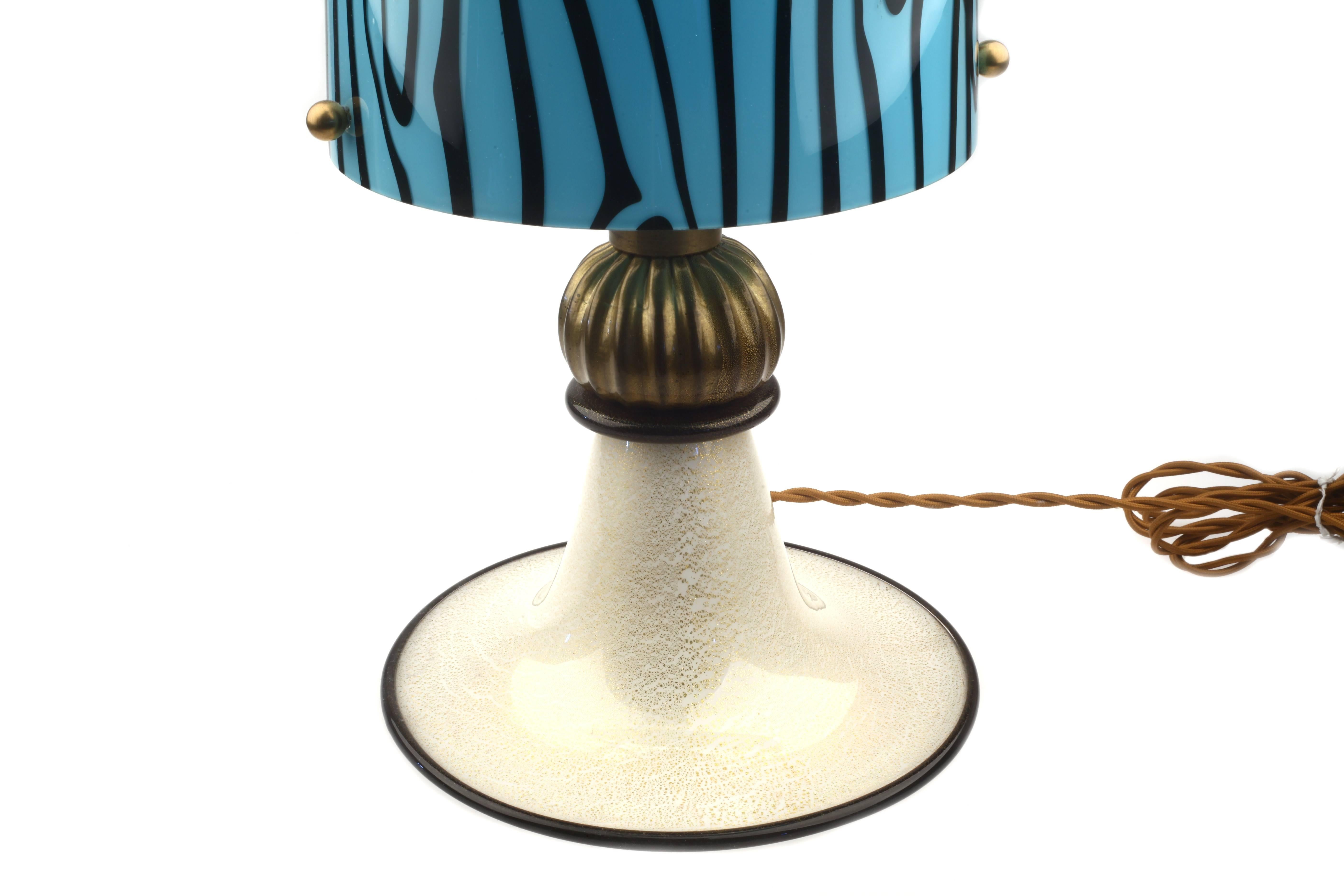 Italian Murano Italy Glass Table Lamp with Gold Foil Base and Brass Frame For Sale