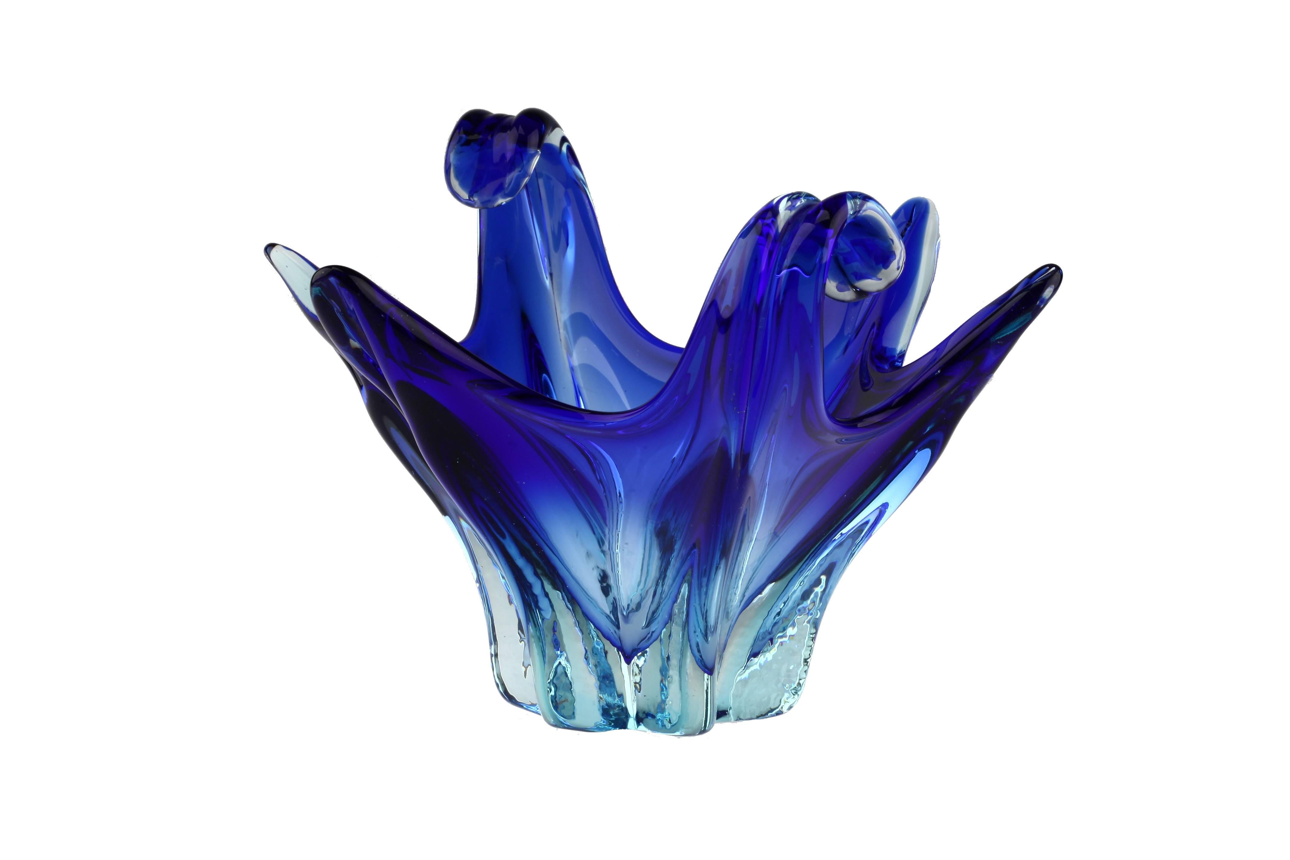 Mid-Century Modern 20th Century Murano Italian Blue Glass Venetian Table Centerpiece For Sale