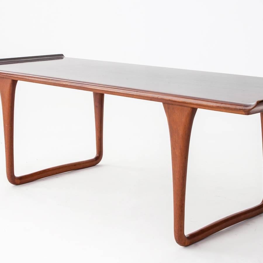 Mid-Century Modern Svante Skogh 1950s Rectangular Rosewood Coffee Table with Curved Top For Sale