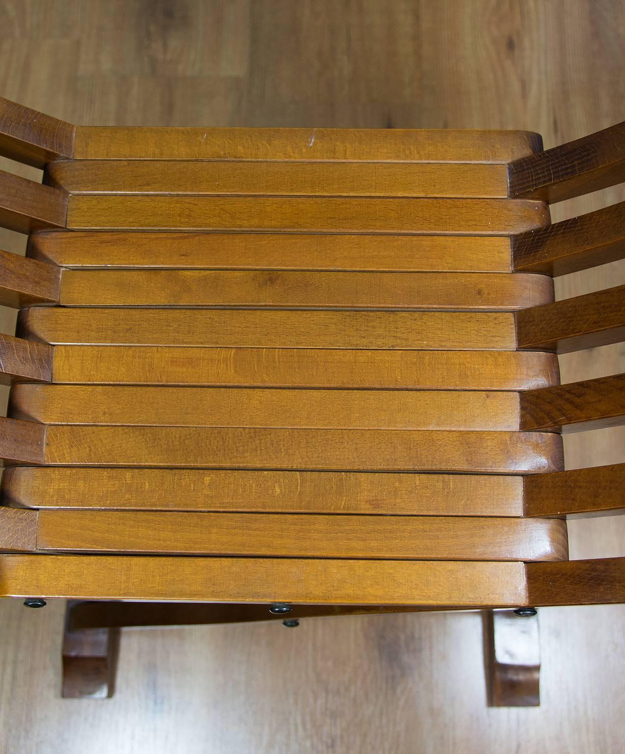 Mid-20th Century Italian Renaissance Style Carved Wood Savonarola Chair 1