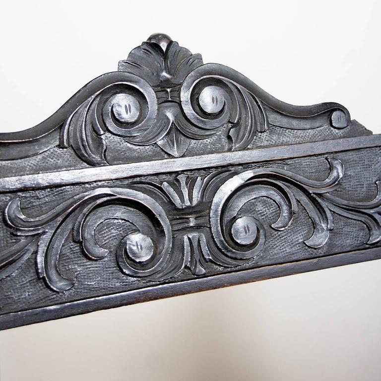 19th Century Italian Carved Wood Renaissance Style Dantesca Chair at ...