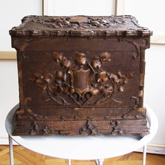 19th Century Black Forest Carved Wood Tantalus, Liquor Box, Cave a Liqueur