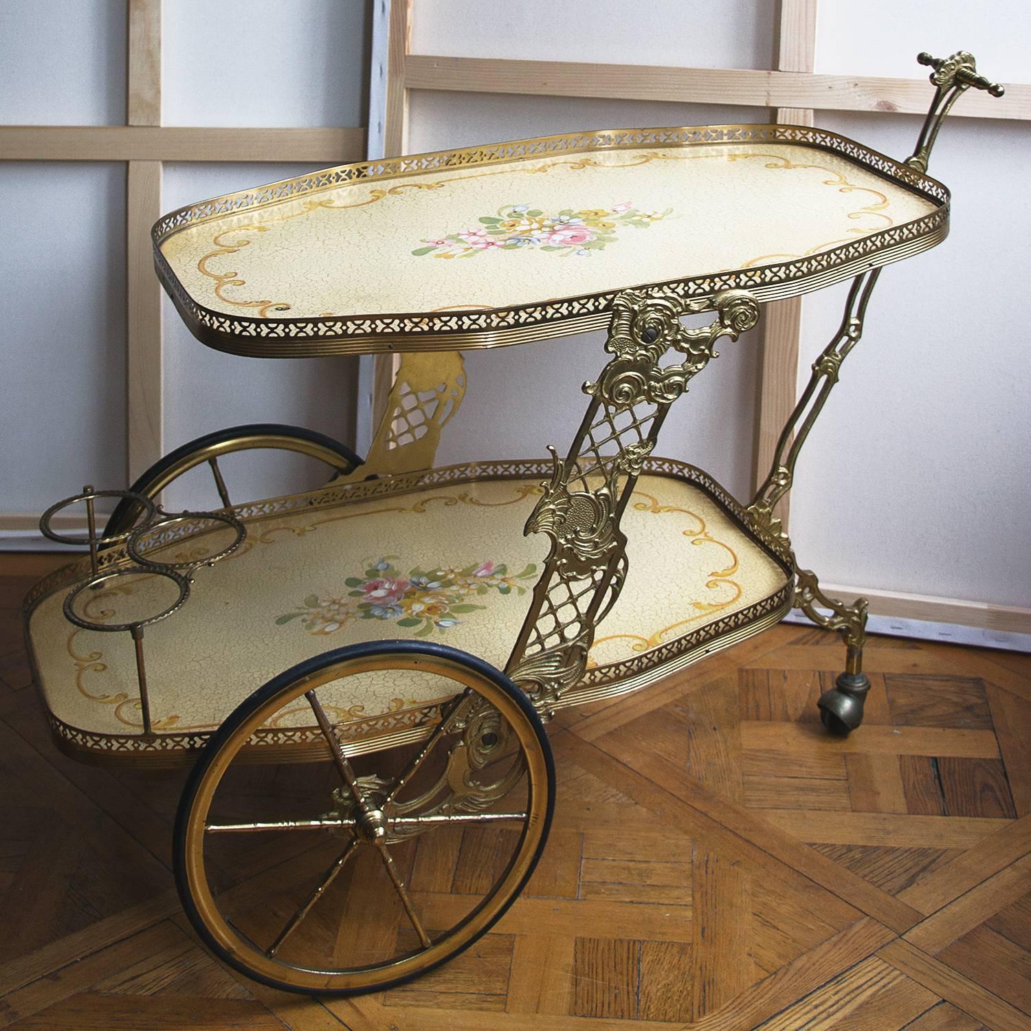 Stunning exquisite French Provence style painted wood with decorative craquelure and brass antique rolling bar cart
Very rare design
Excellent condition (please see all photos)


Measurements:
Height: 60 cm / 23.6 inches 
Full length: 78 cm /