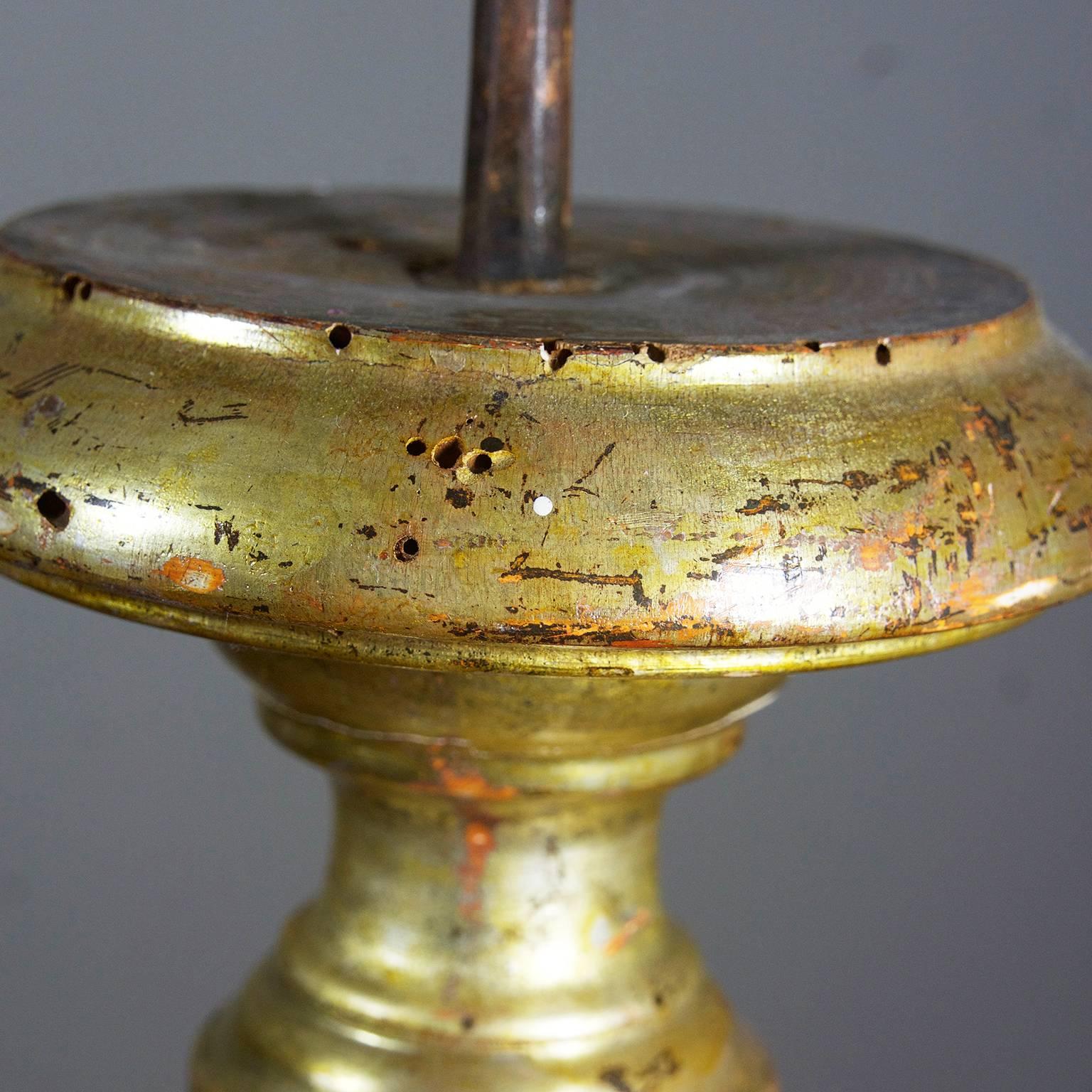 19th Century Italian Giltwood Floor Altar Candlestick or Torchere In Excellent Condition In Firenze, IT