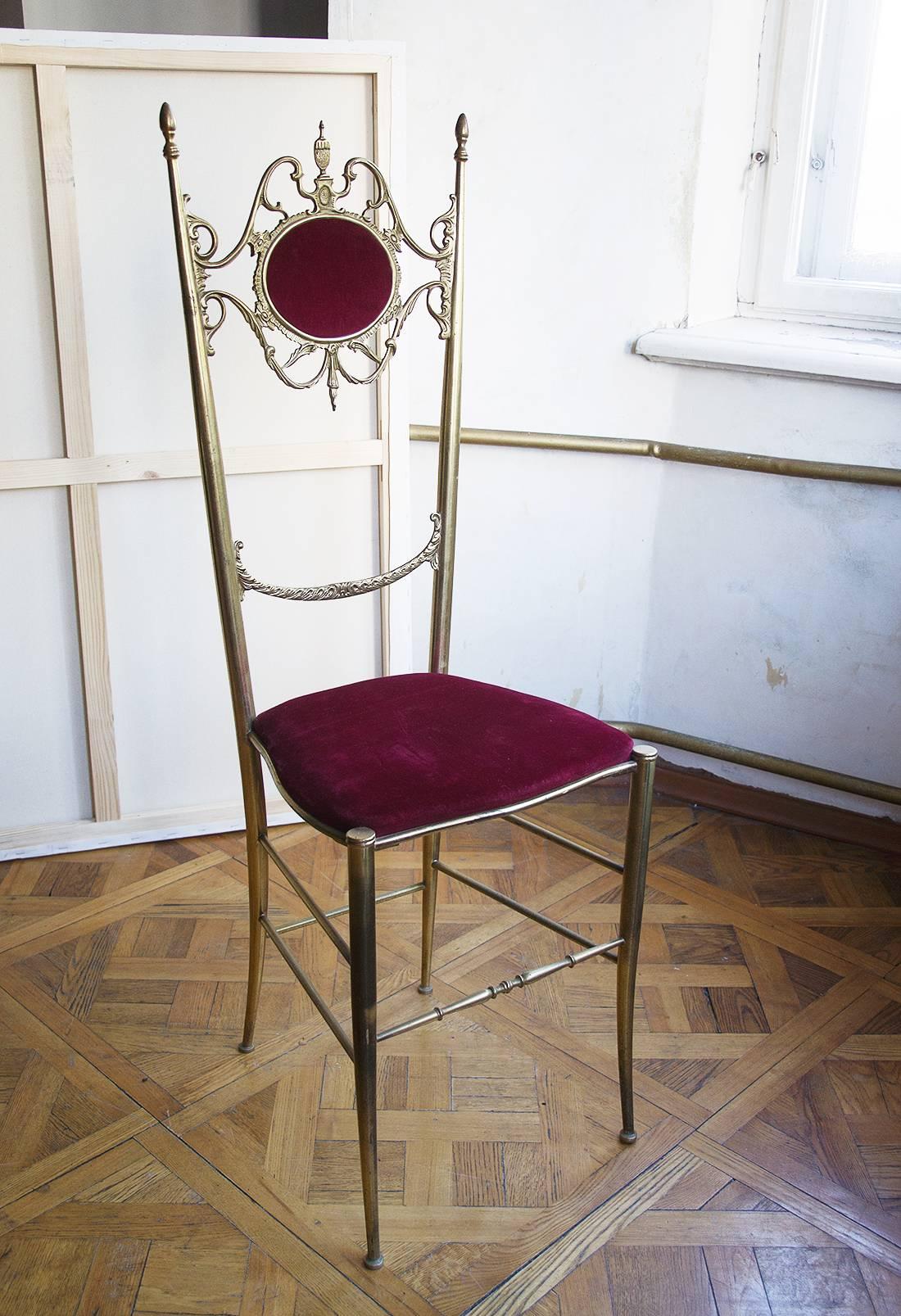 Stunning midcentury Italian Chiavari polished brass and velvet chair
Excellent condition, original upholstery (please see photos)
Marked 