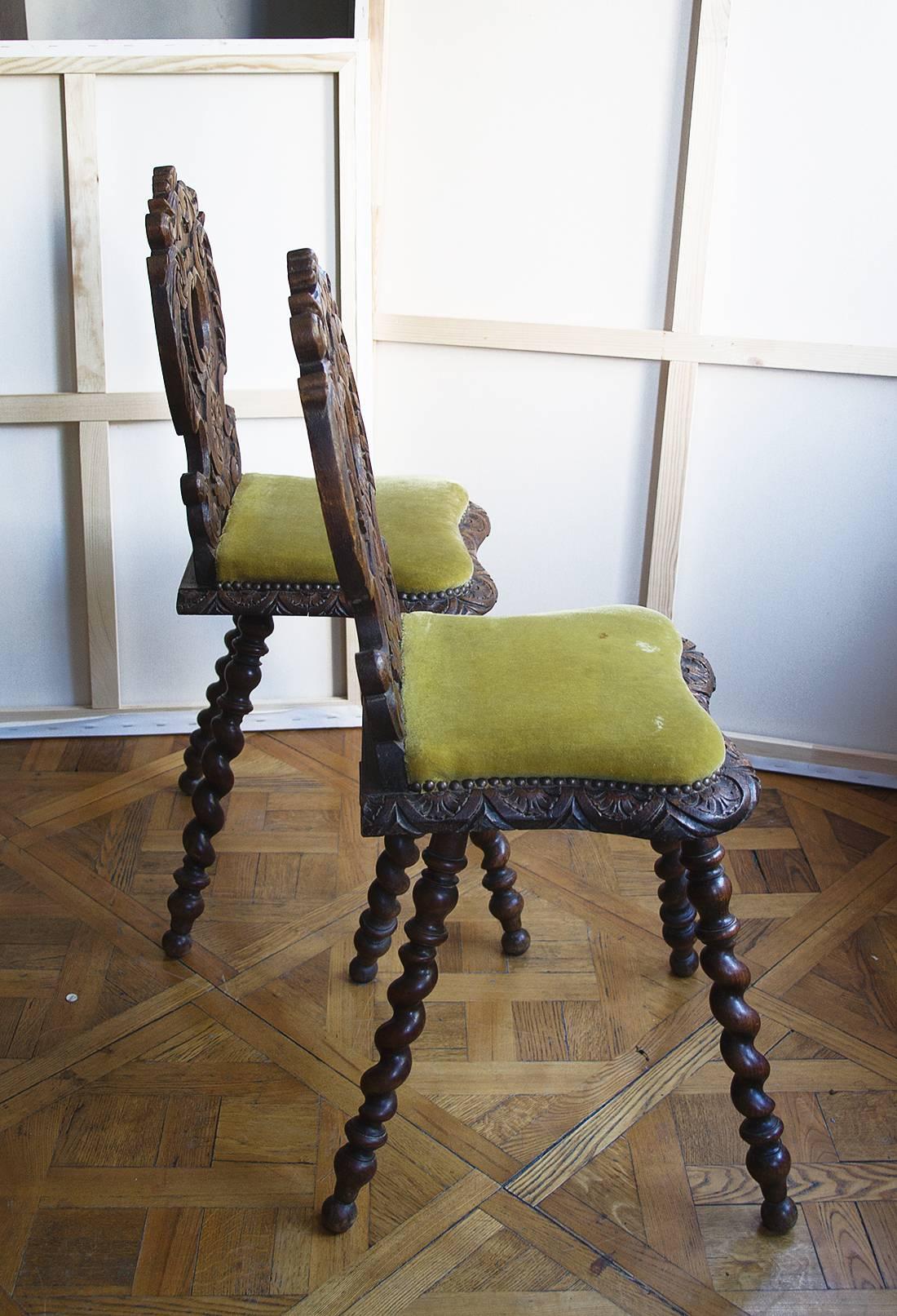 Italian 19th Century Pair of Carved Wood Renaissance Style Side Chairs with Spiral Legs