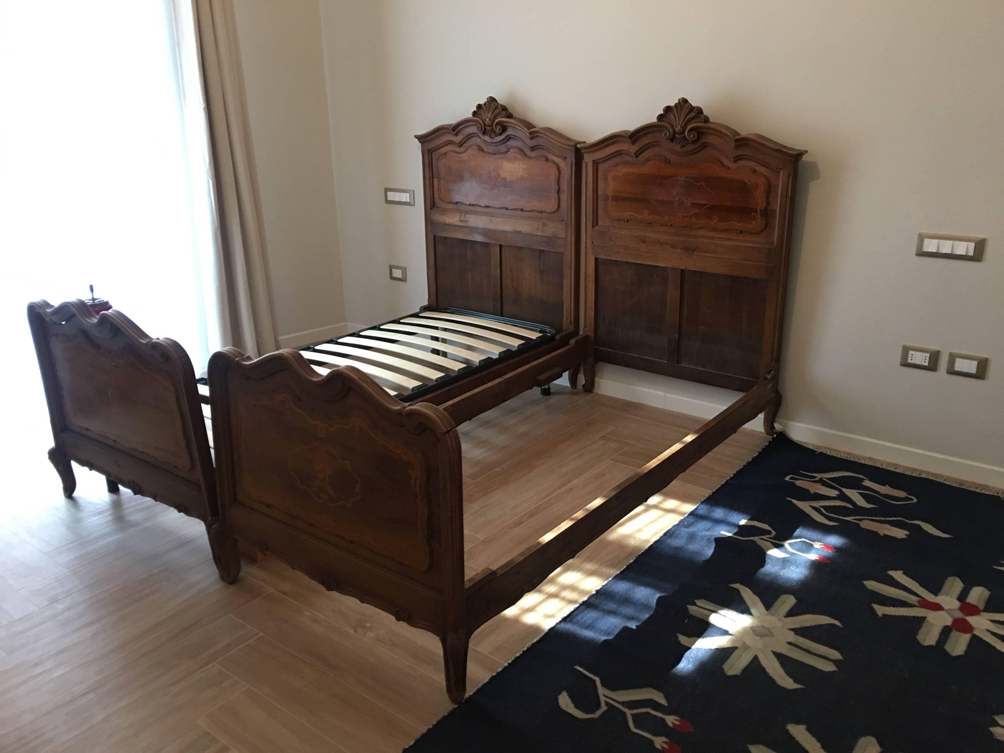 Pair of Italian Marquetry Inlaid Solid Carved Walnut Single Beds 2