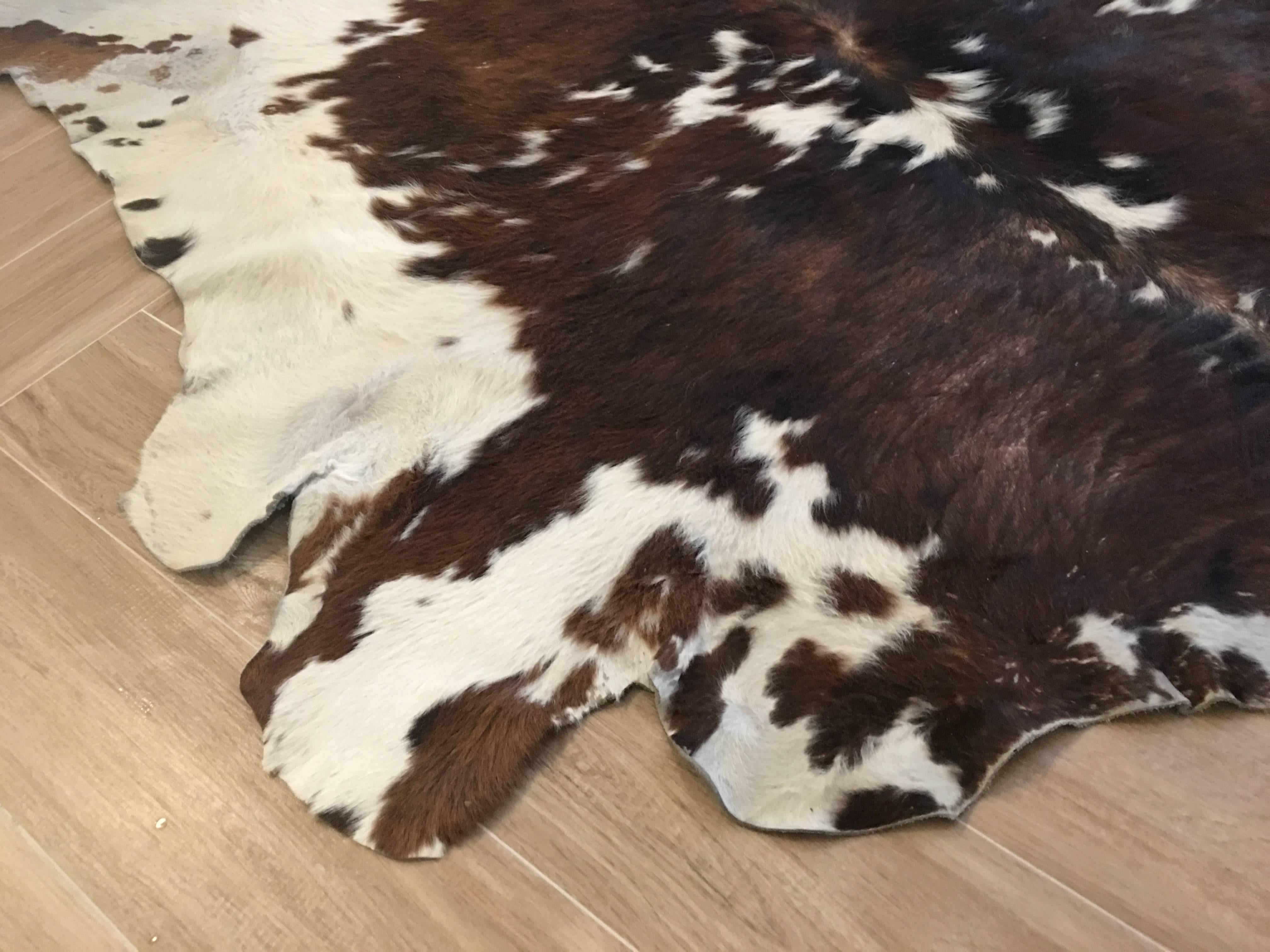 Mid-Century Modern Natural Tri-Color Cowhide Rug / Carpet