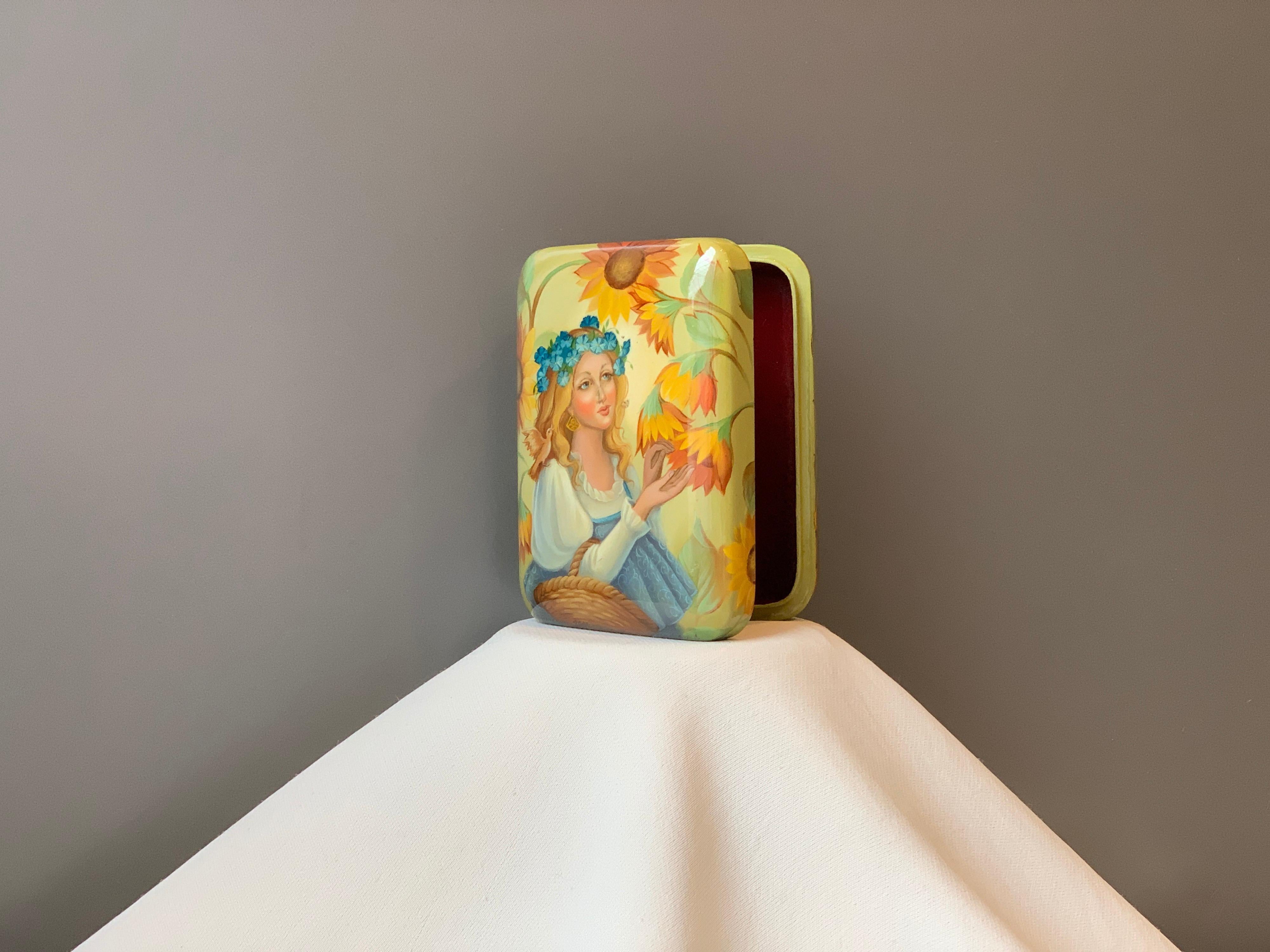 Mid-Century Modern Russian Lacquered Small Decorative Box 'Girl with Sunflowers' by Fedoskino 