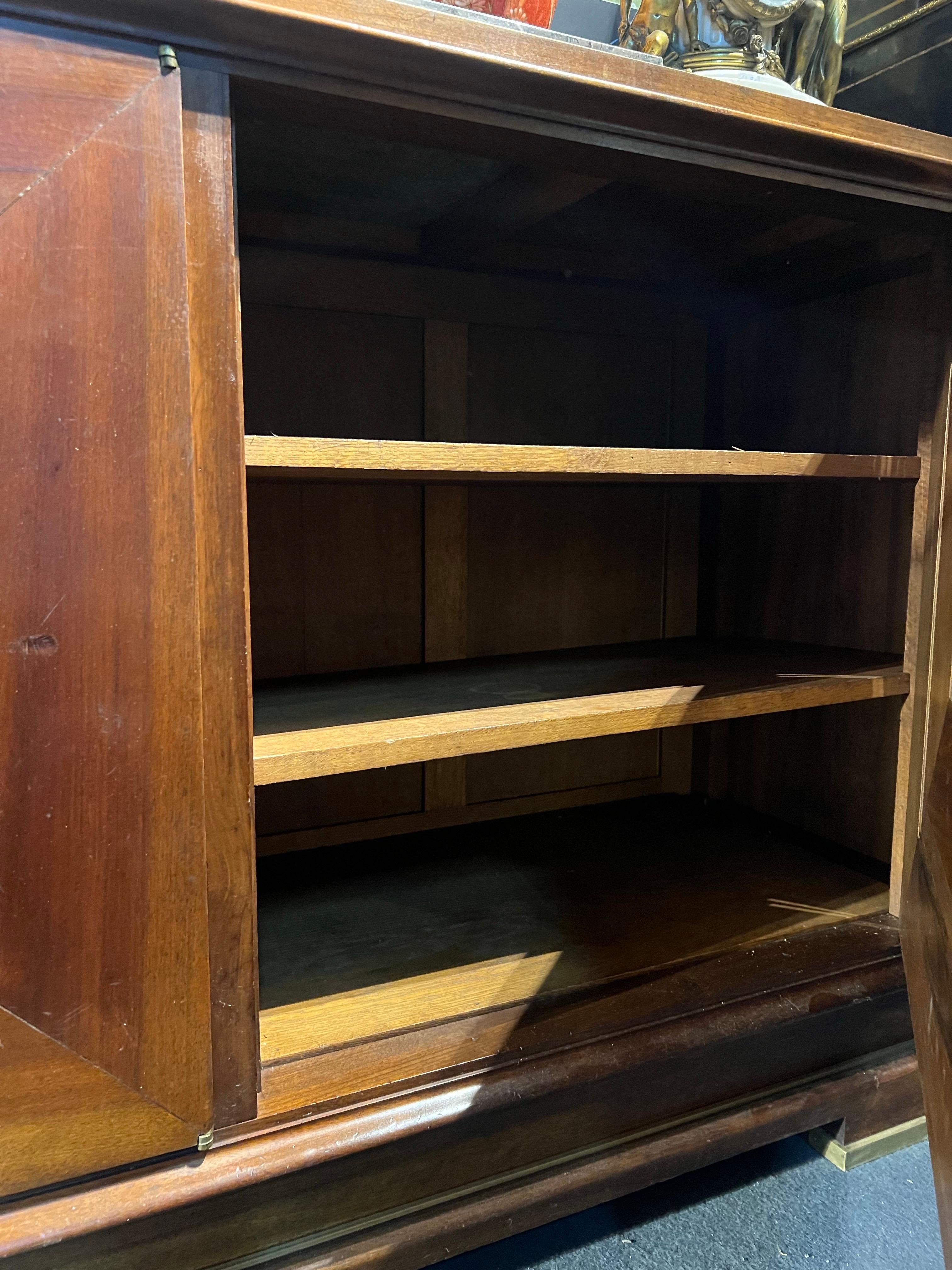 Grande credenza francese d'epoca in mogano attribuita a Maxime Old 1910-1991 in vendita 5