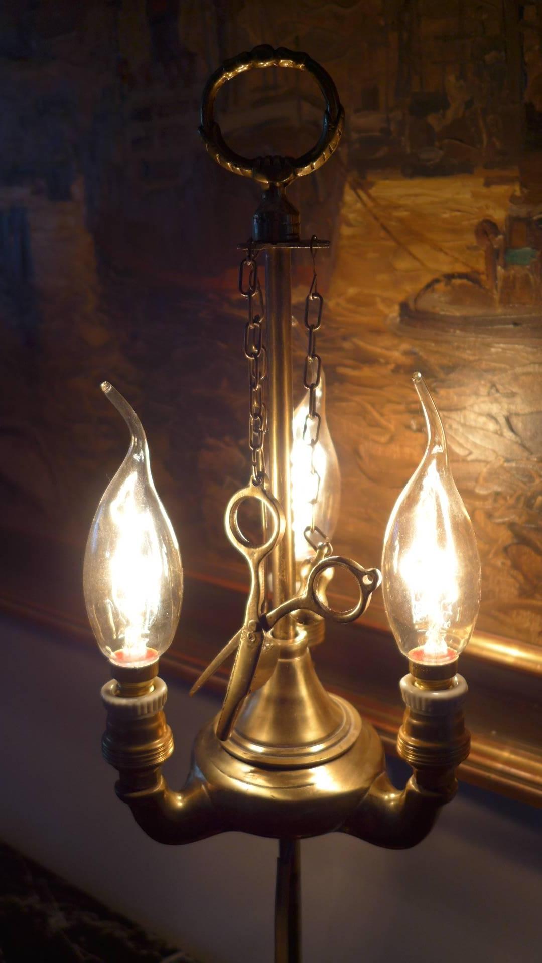 19th Century French Brass Desk Adjustable Lamp in Empire Style For Sale 2