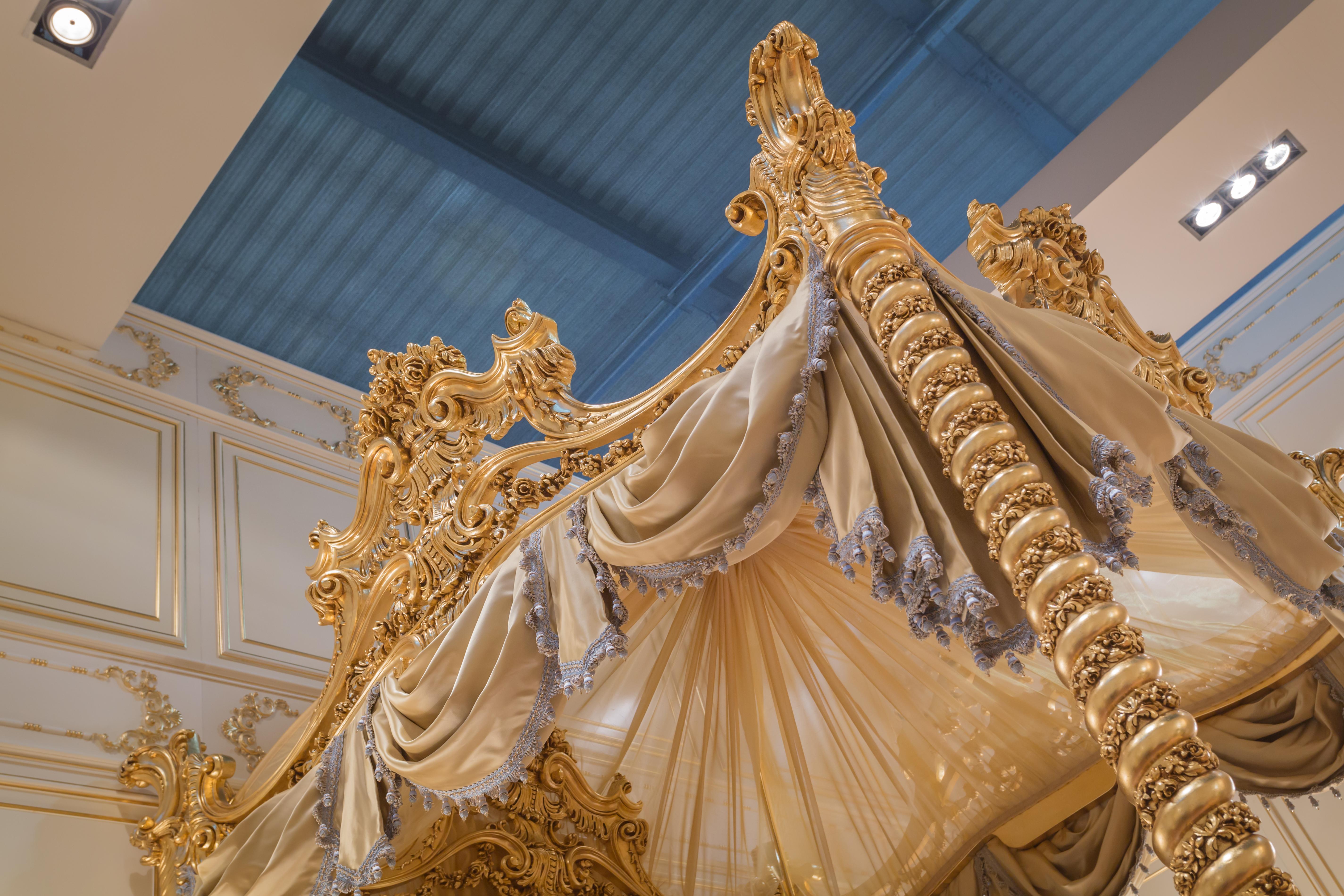 Magnificent Personalized Classical Italian Canopy Bed Frame 1