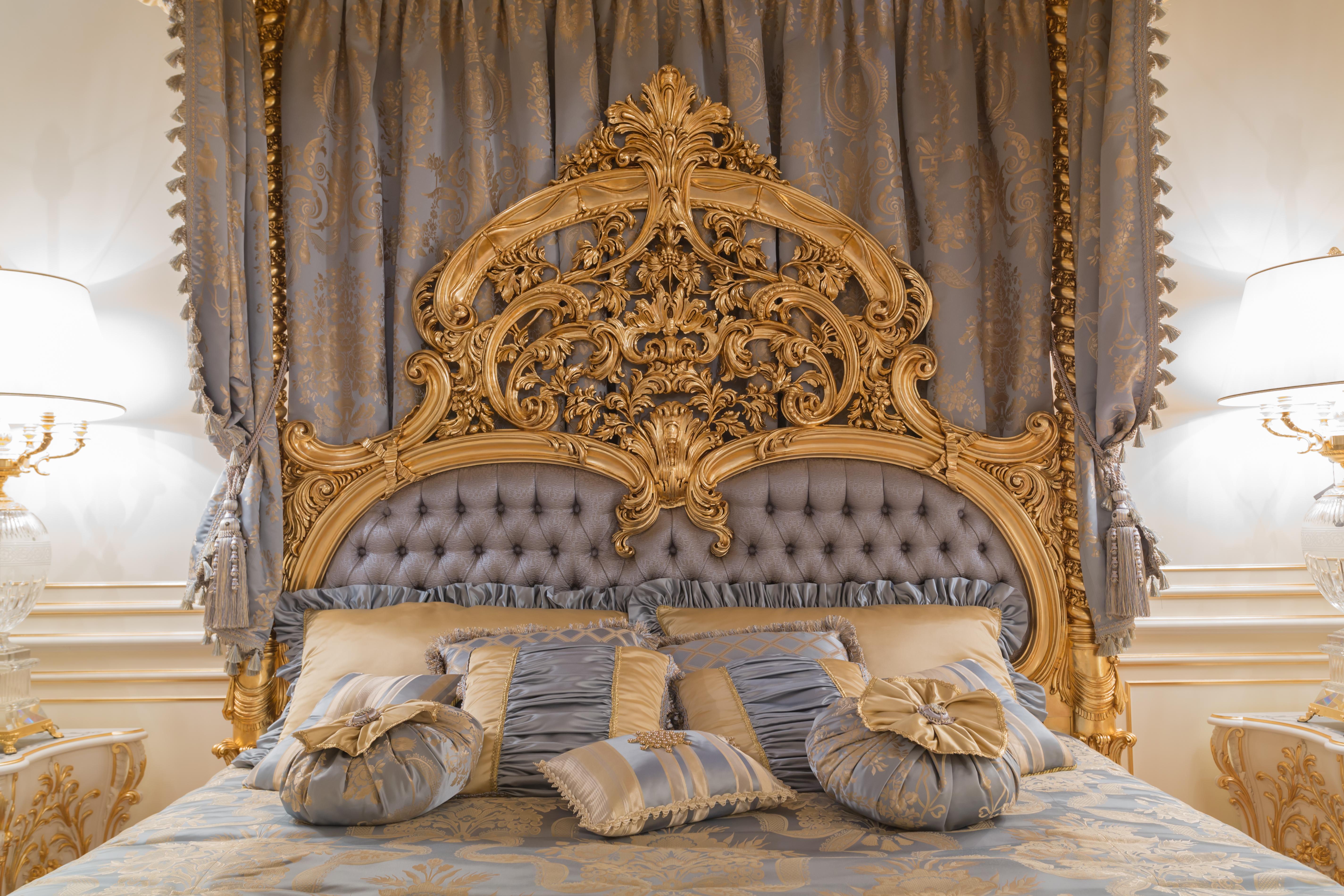 Magnificent Personalized Classical Italian Canopy Bed Frame 4