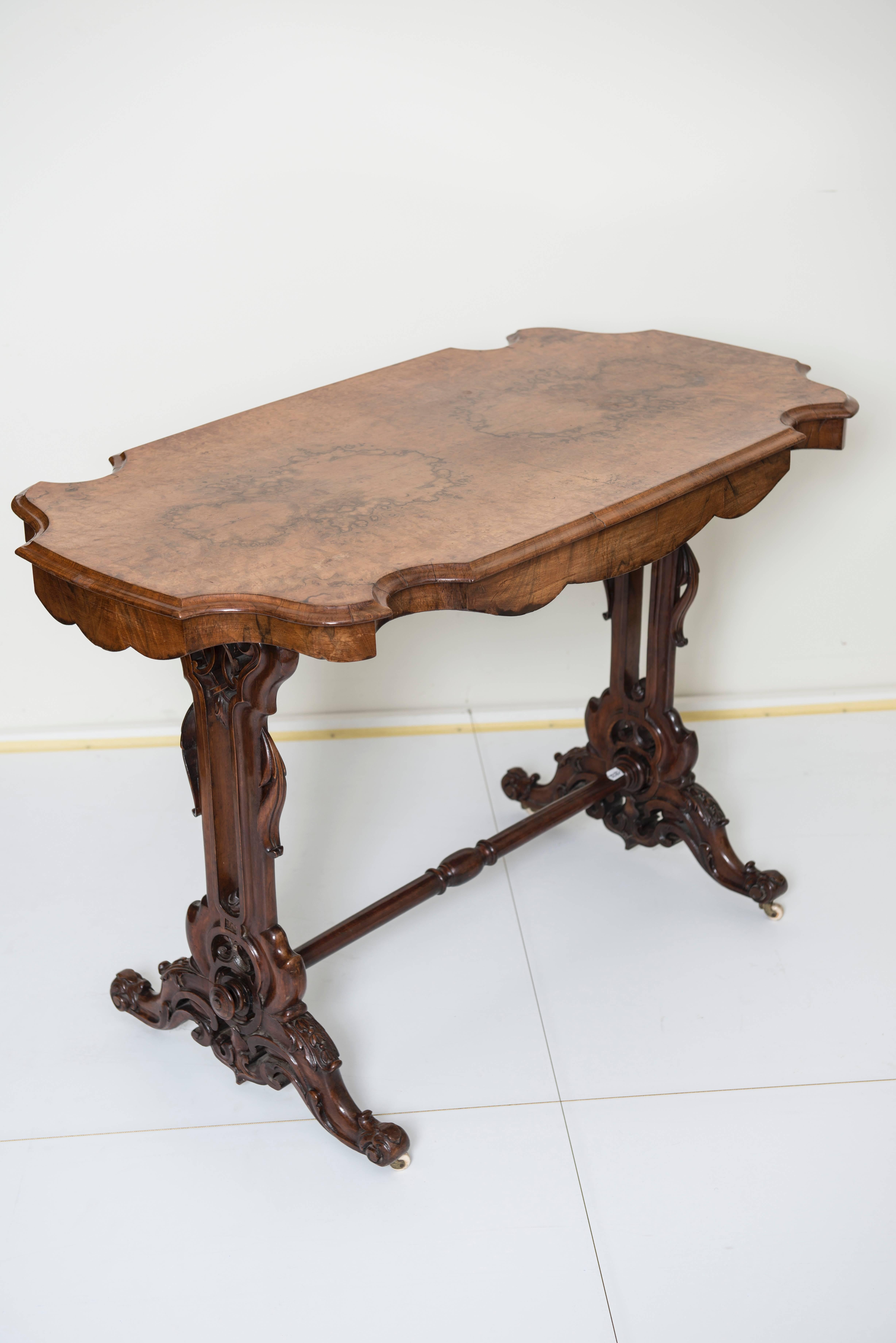 English Fine Quality Early Victorian Table
