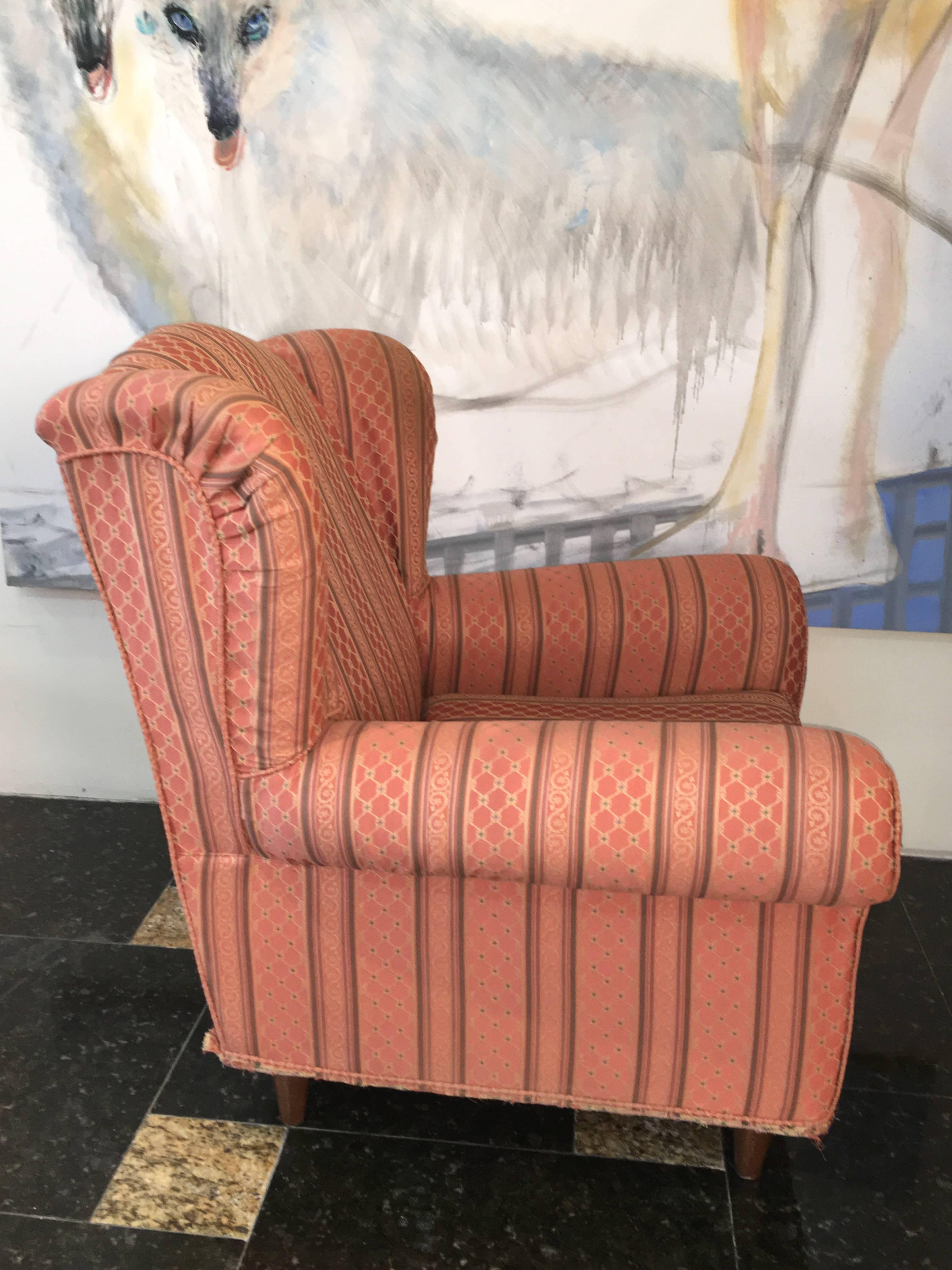 Hand-Crafted Italian Pink Mid Century Modern Armchair 