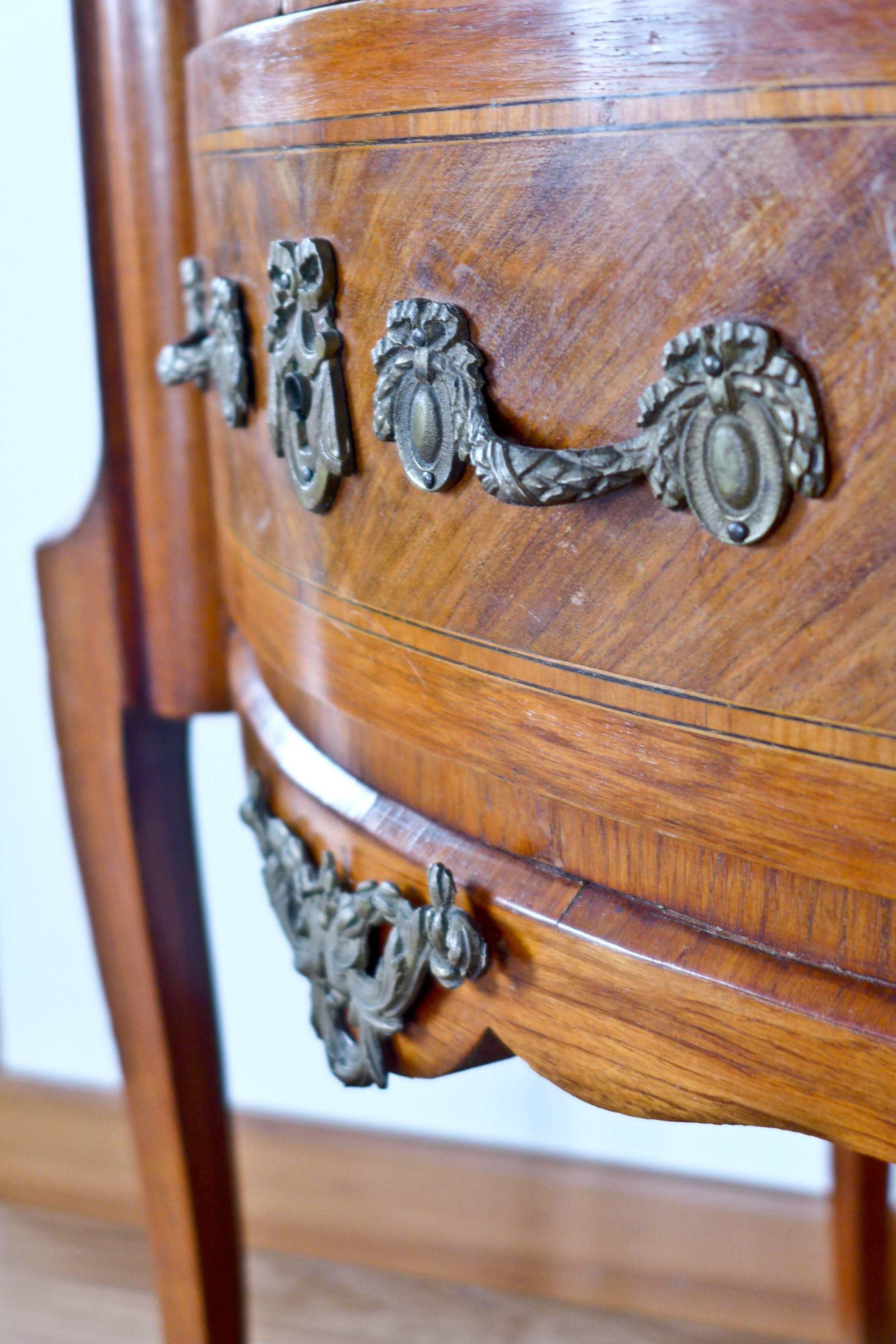 19th Century French Elegant Walnut Commode with Two Drawers 1