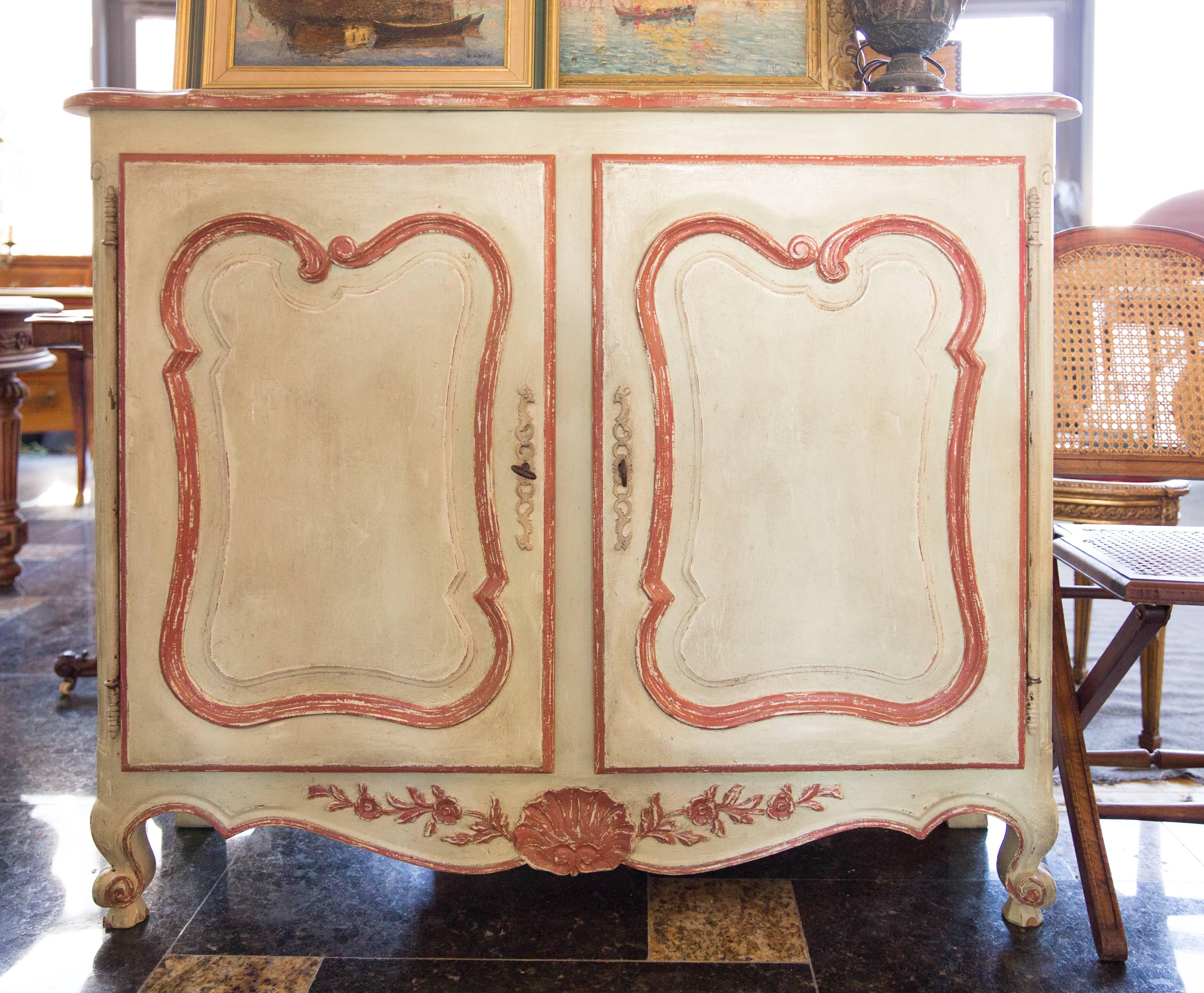 French Beautiful Louis XV Hand-Painted Cabinet