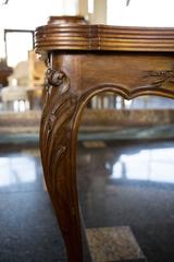 VENDITA Tavolo da pranzo provinciale francese del XIX secolo in stile Luigi XV