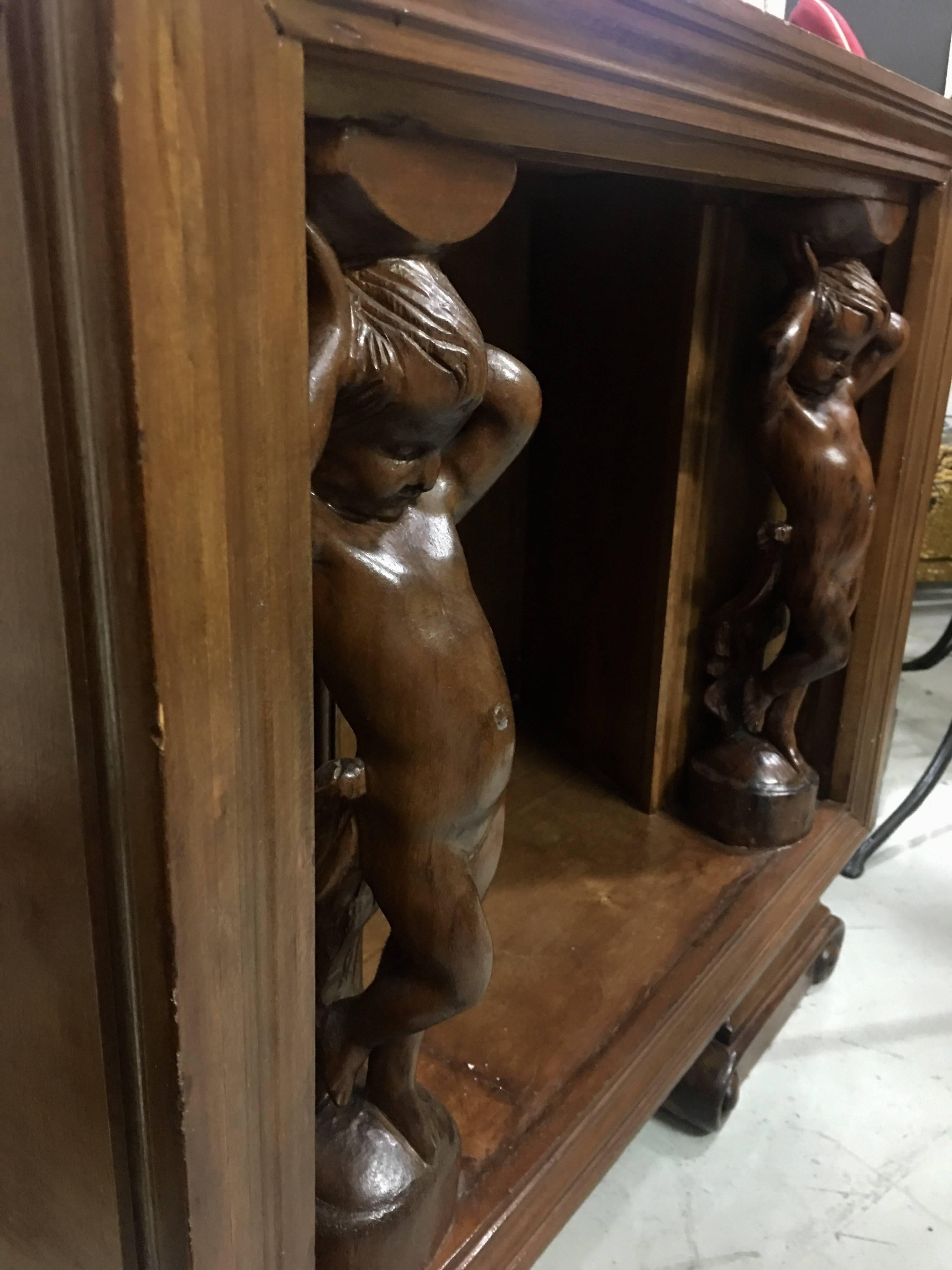 Unique Wood Italian Chest with Carved Cupids 3