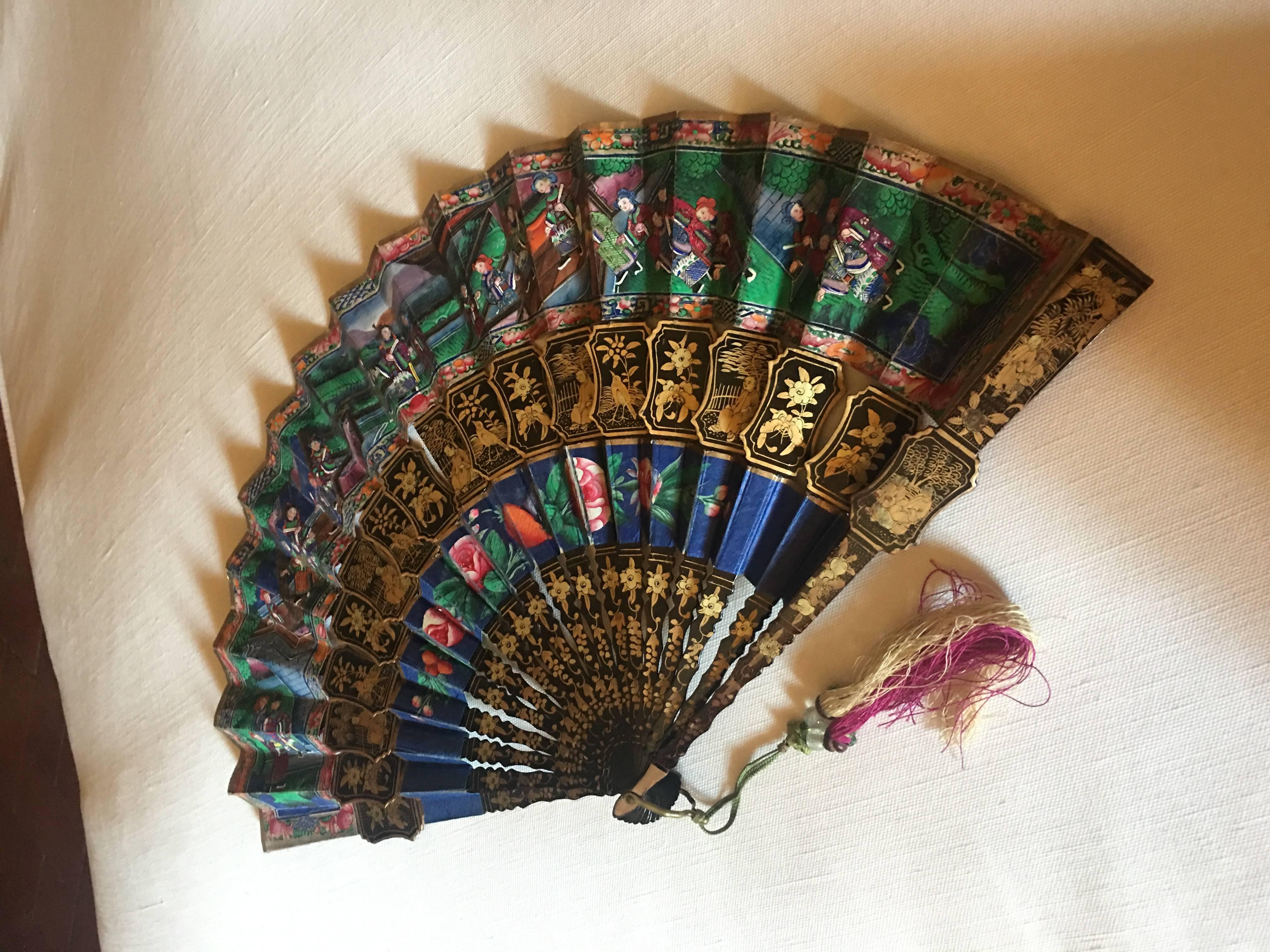 19th Century Lacquered Mandarin Chinese Landscape Fan with Box